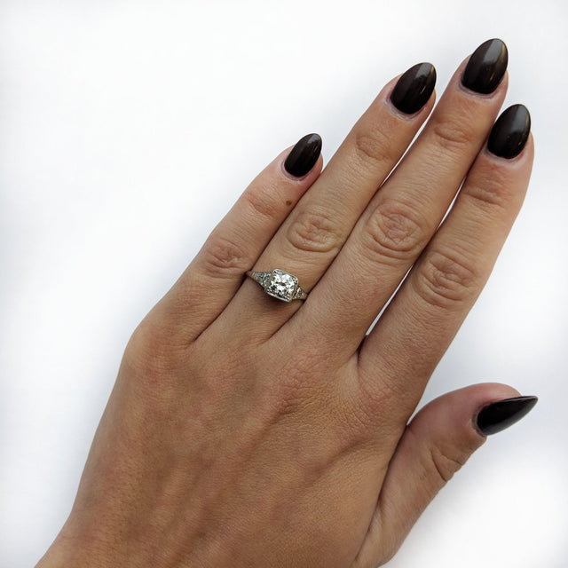 Tips for getting your boyfriend to propose. - Friar House