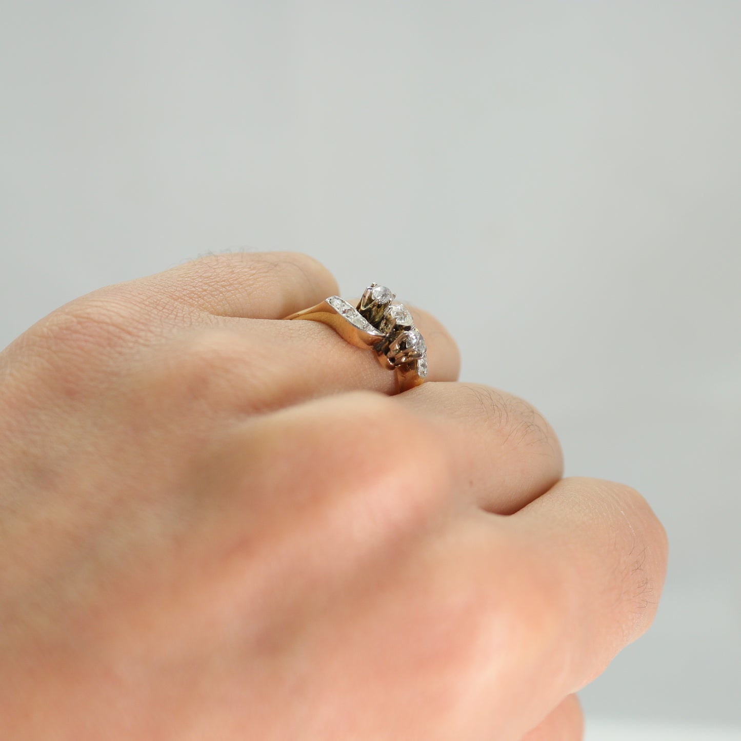1930's 18ct Yellow Gold Three Stone Diamond Crossover Ring