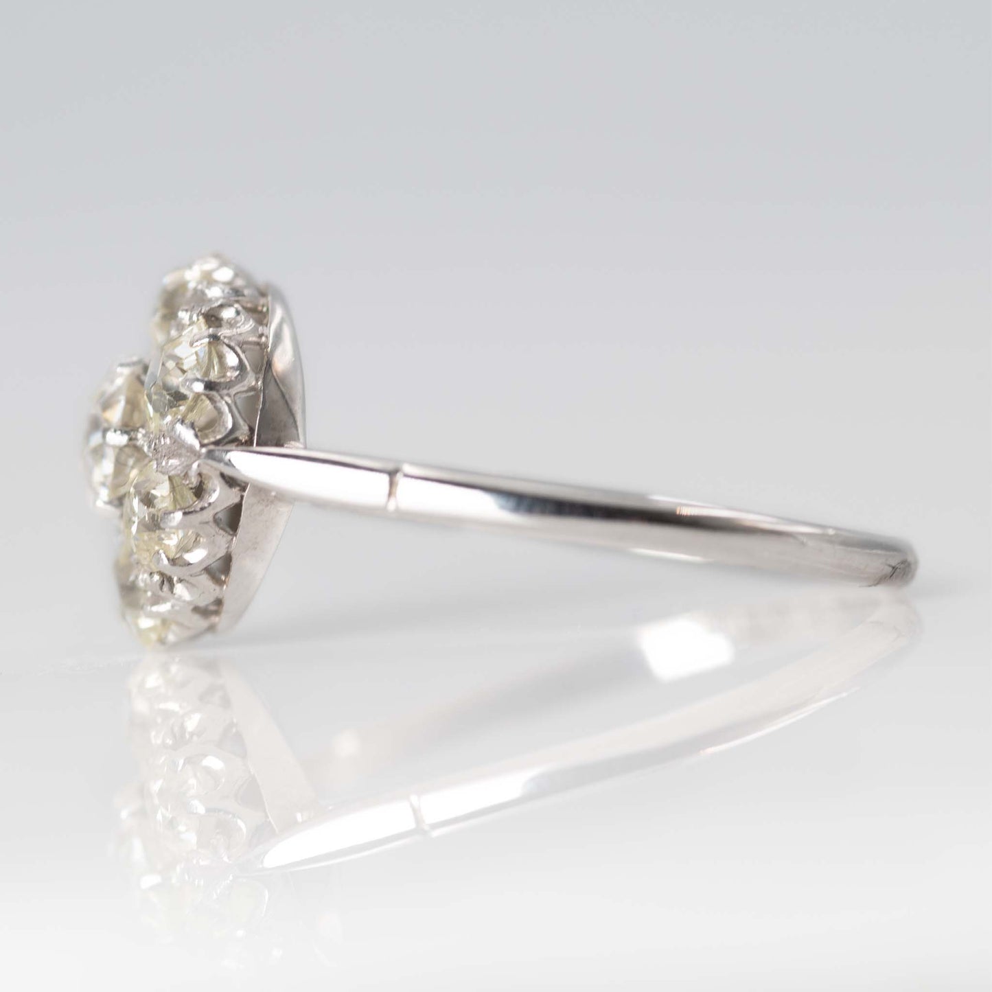 Vintage 18ct White Gold 2 Carat Diamond Cluster Ring - Friar House