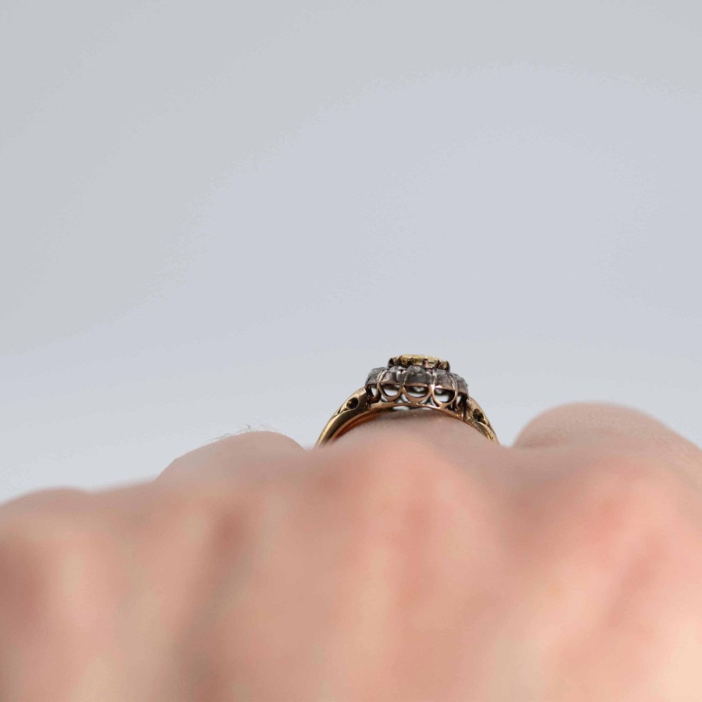 Victorian 18ct Yellow Gold 1 carat Yellow Sapphire and Diamond Cluster Ring