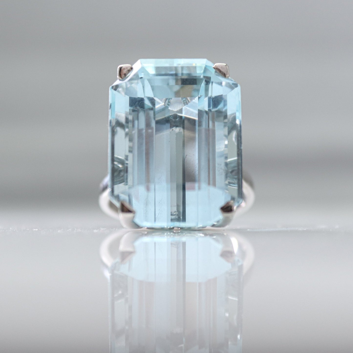 18CT White Gold Large Aquamarine Ring Circa 1940's - Friar House