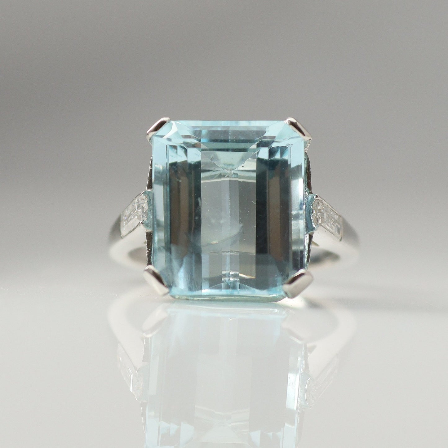 Art Deco Aquamarine and Diamond Ring - Friar House