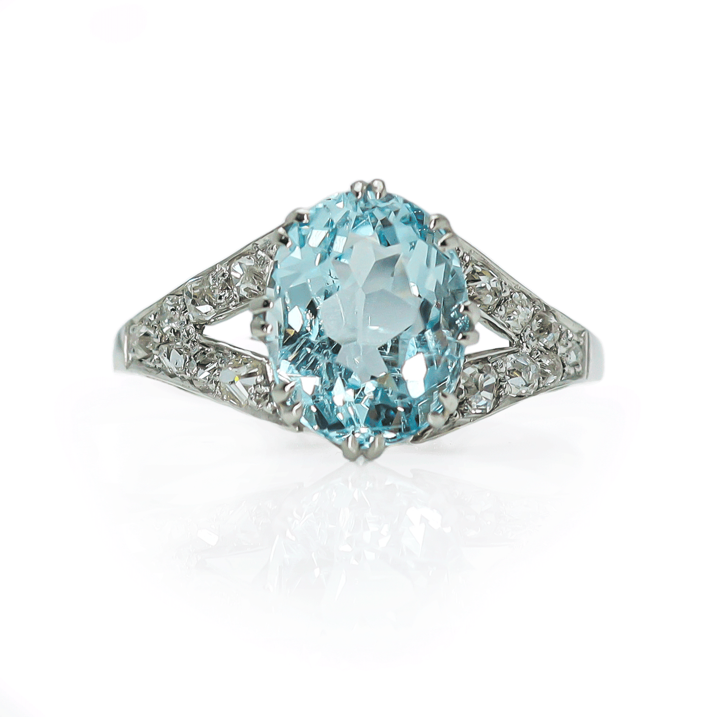 Art Deco Aquamarine & Diamond Cluster Ring - Friar House