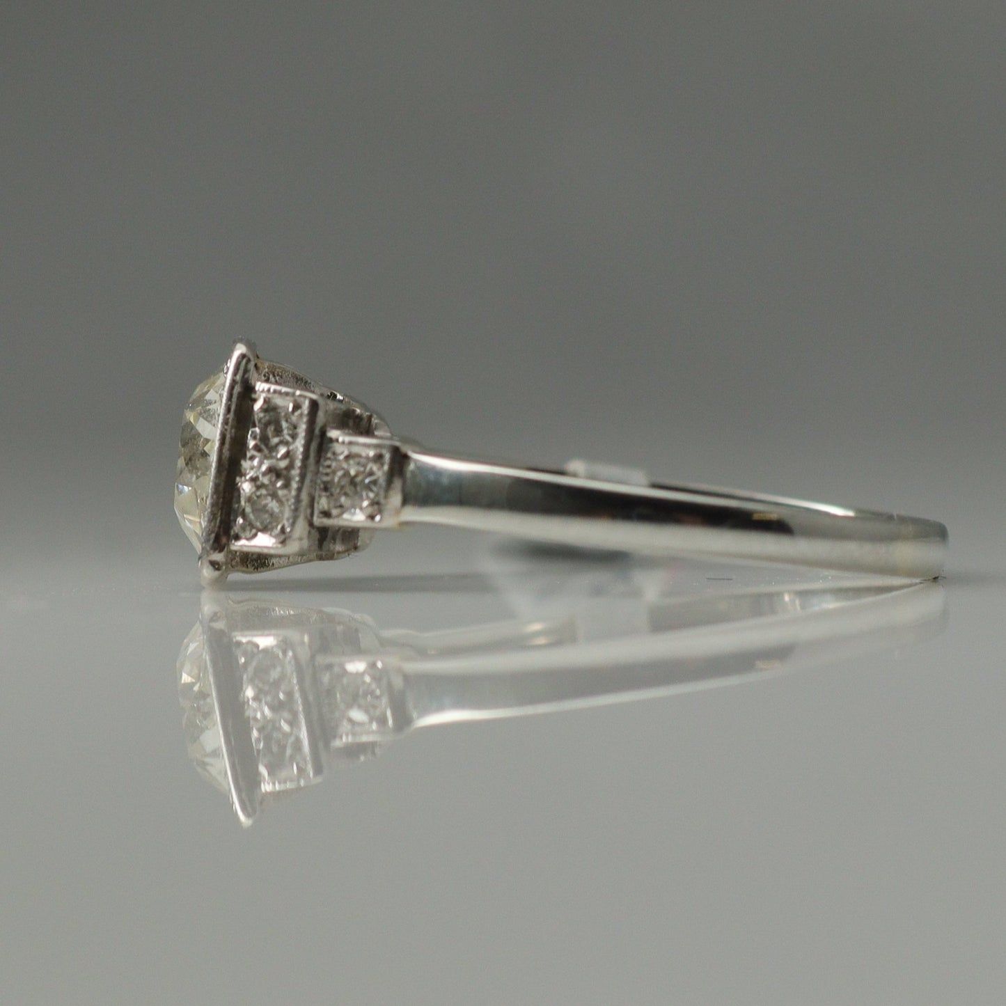 Art Deco Diamond Solitaire Ring - 1.40 carats - Friar House