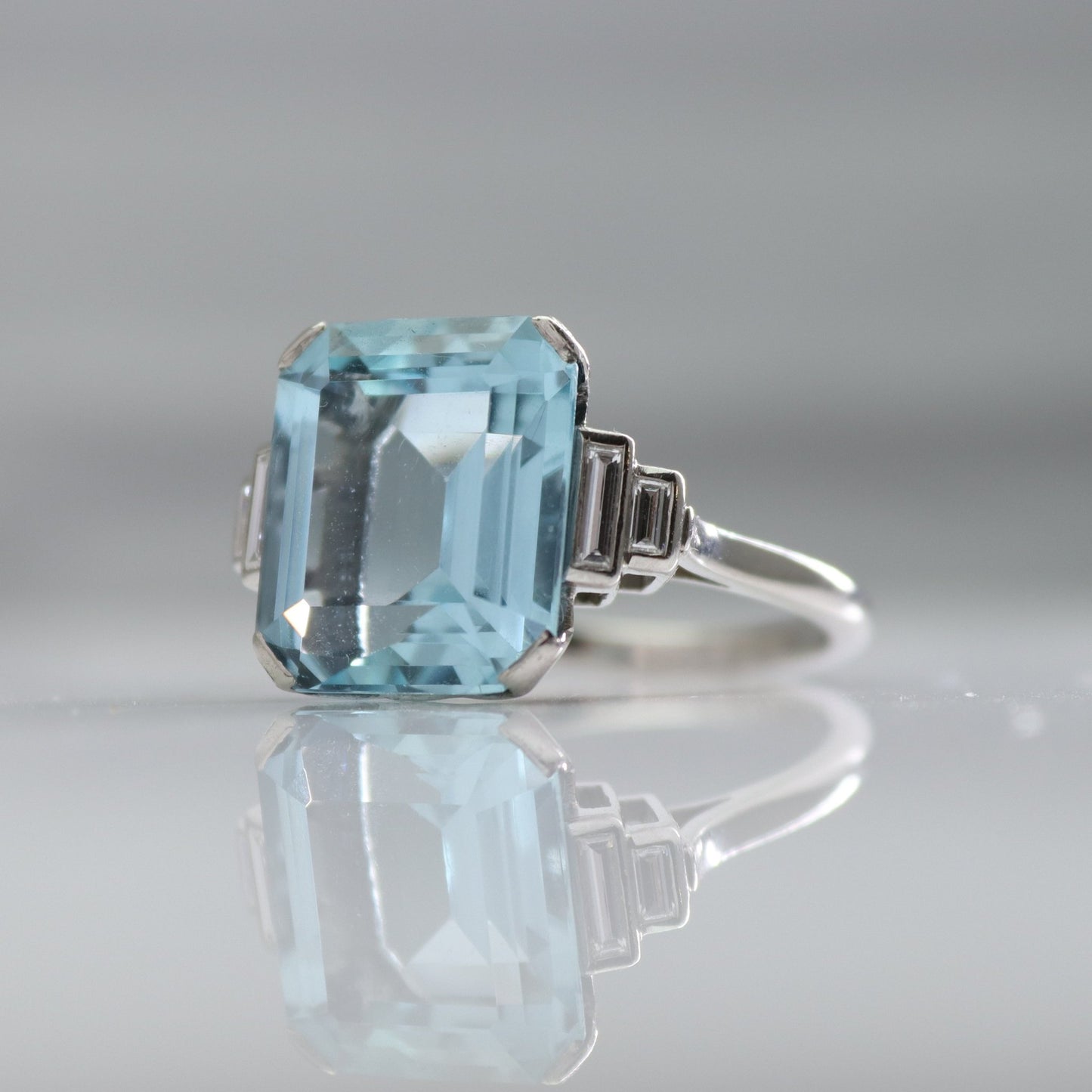 Art Deco Platinium Rectangular Cut Aquamarine Ring - Friar House