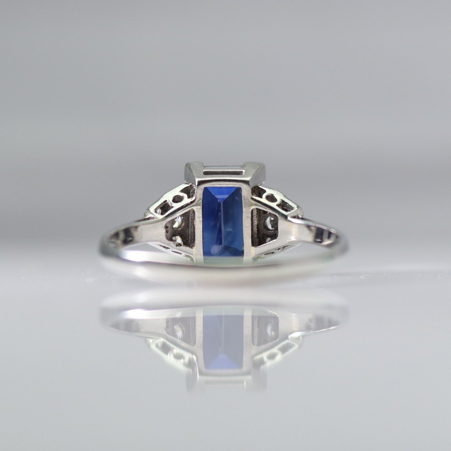 Art Deco Sapphire & Diamond Solitaire Ring - Friar House