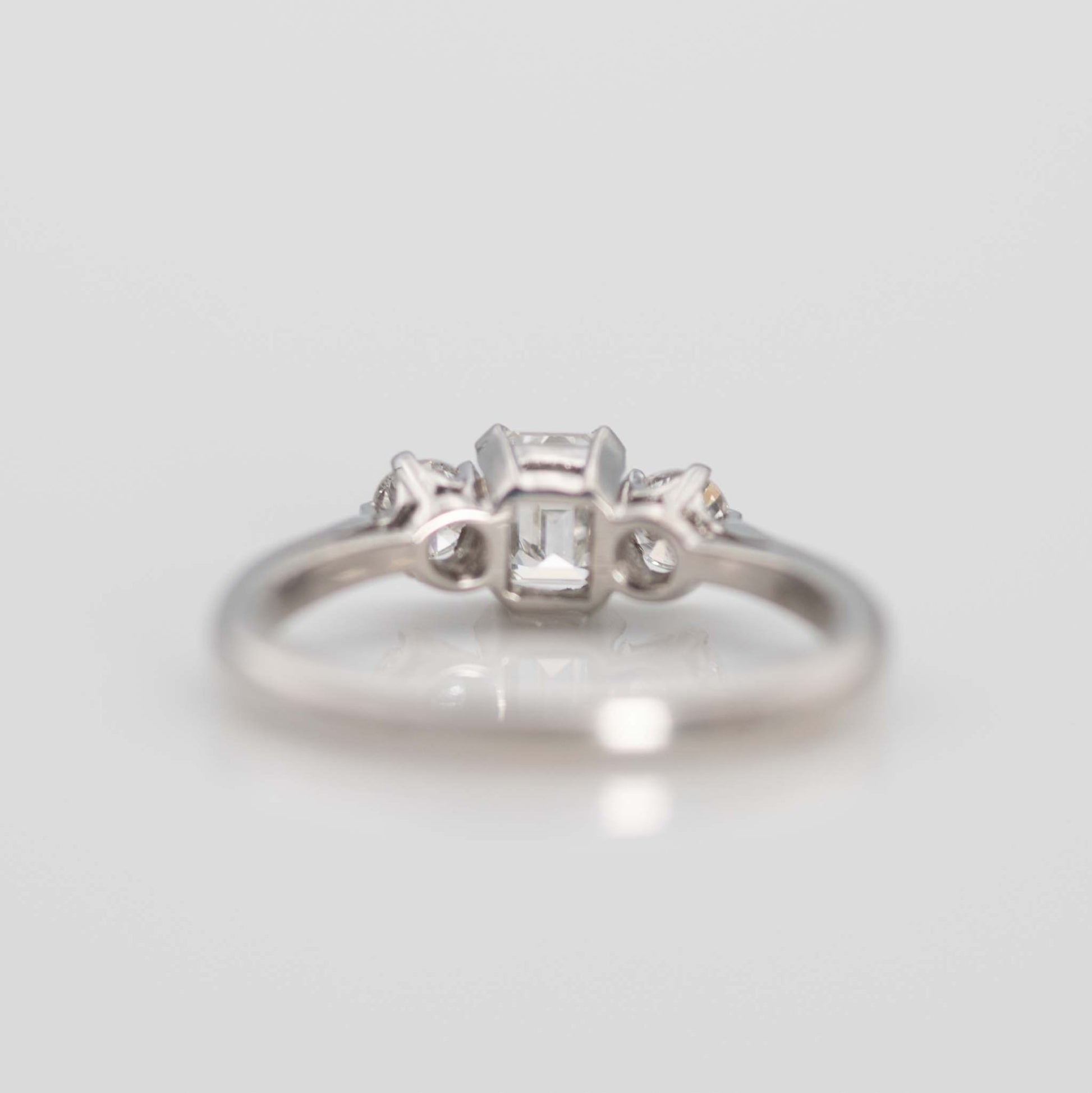 1940's Vintage Diamond Three Stone Ring - Friar House