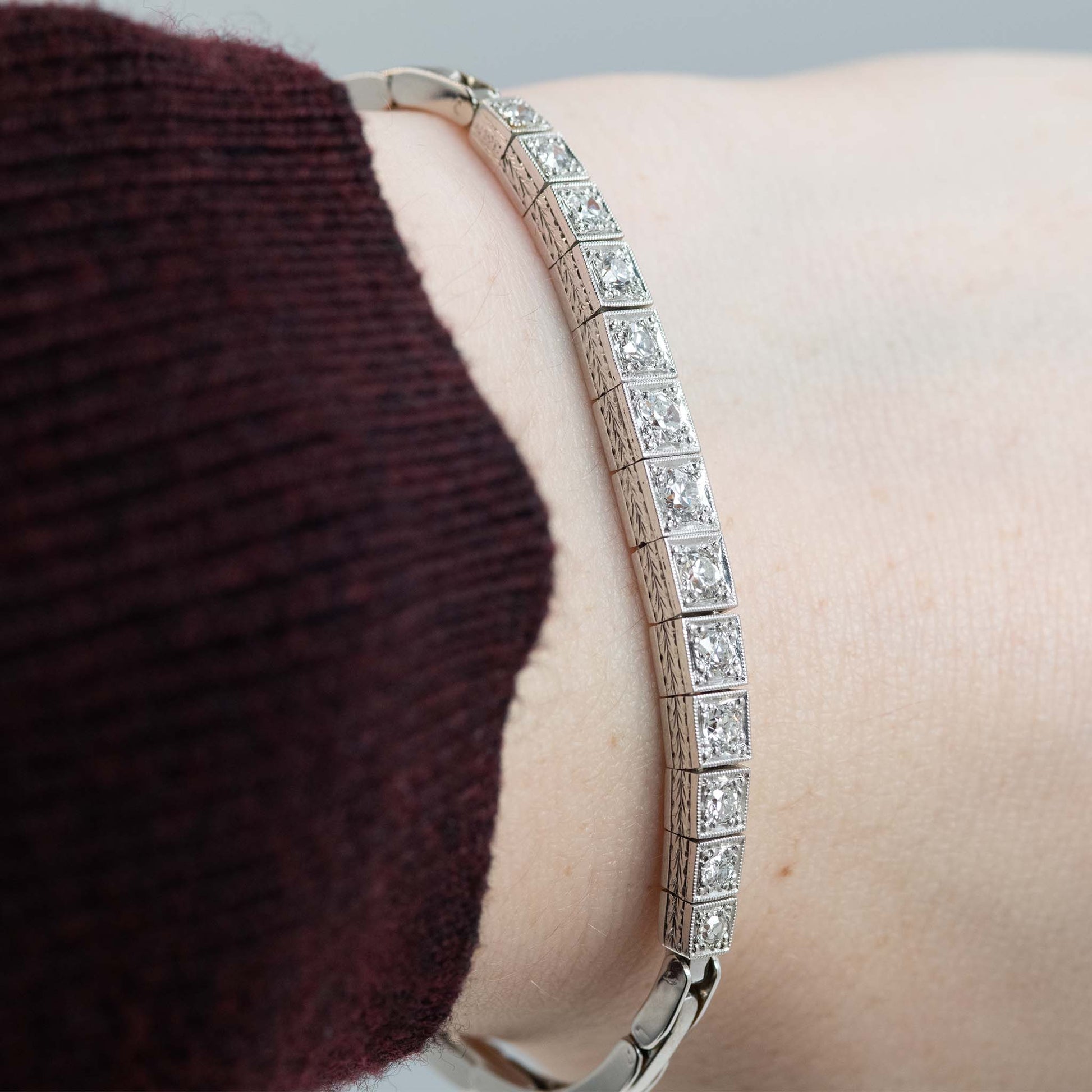 Art Deco 18ct White Gold Diamond Bracelet - Friar House