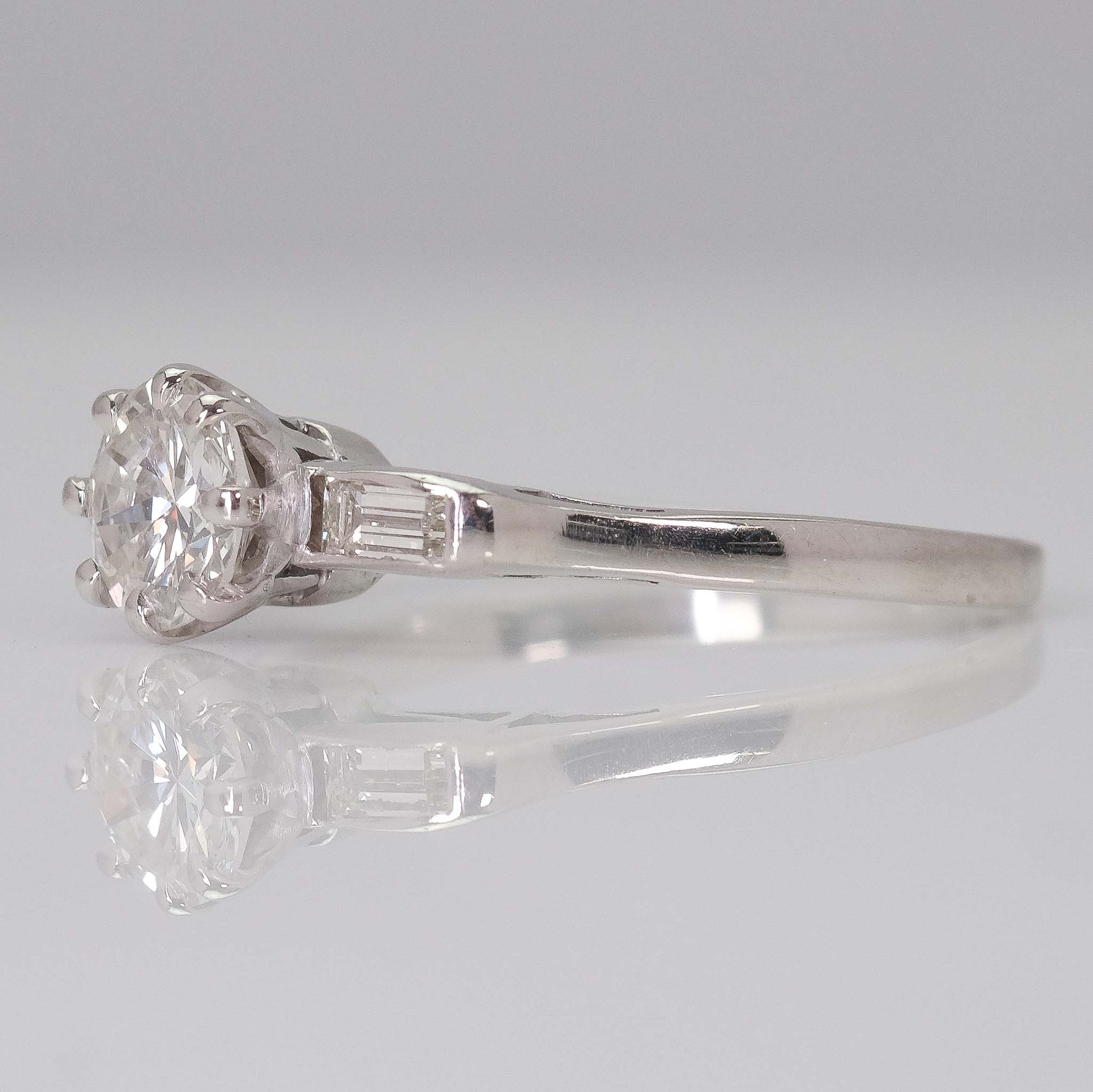 Art Deco 18ct White Gold Diamond Solitaire Ring - Friar House