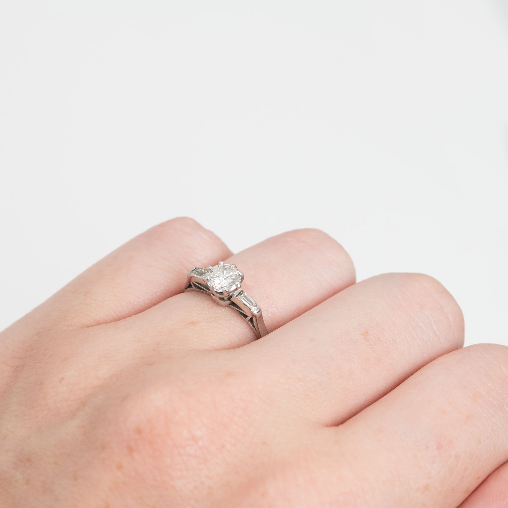 Art Deco 18ct White Gold Diamond Solitaire Ring - Friar House