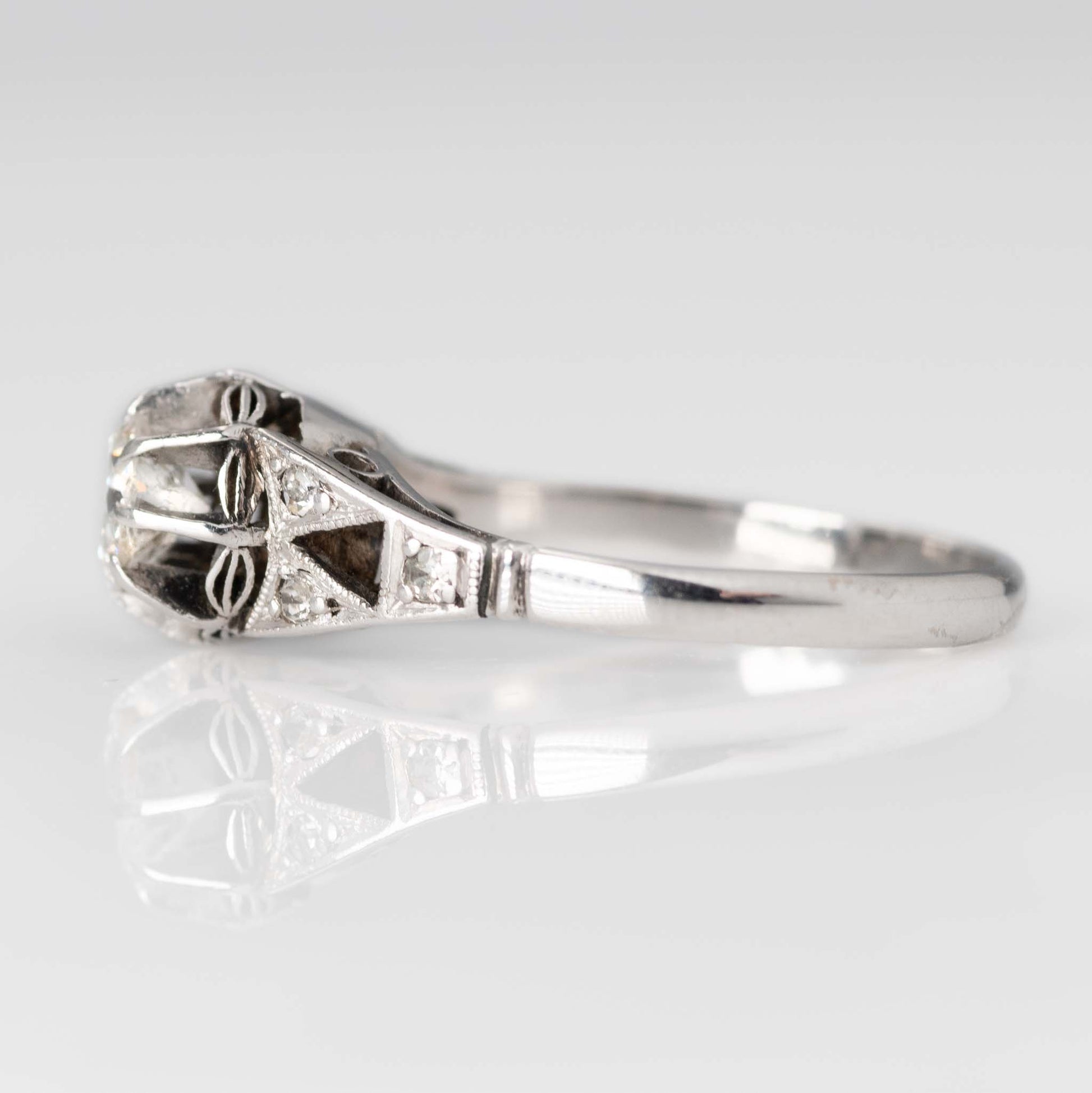 Art Deco 18ct White Gold Diamond Solitaire Ring - Friar House