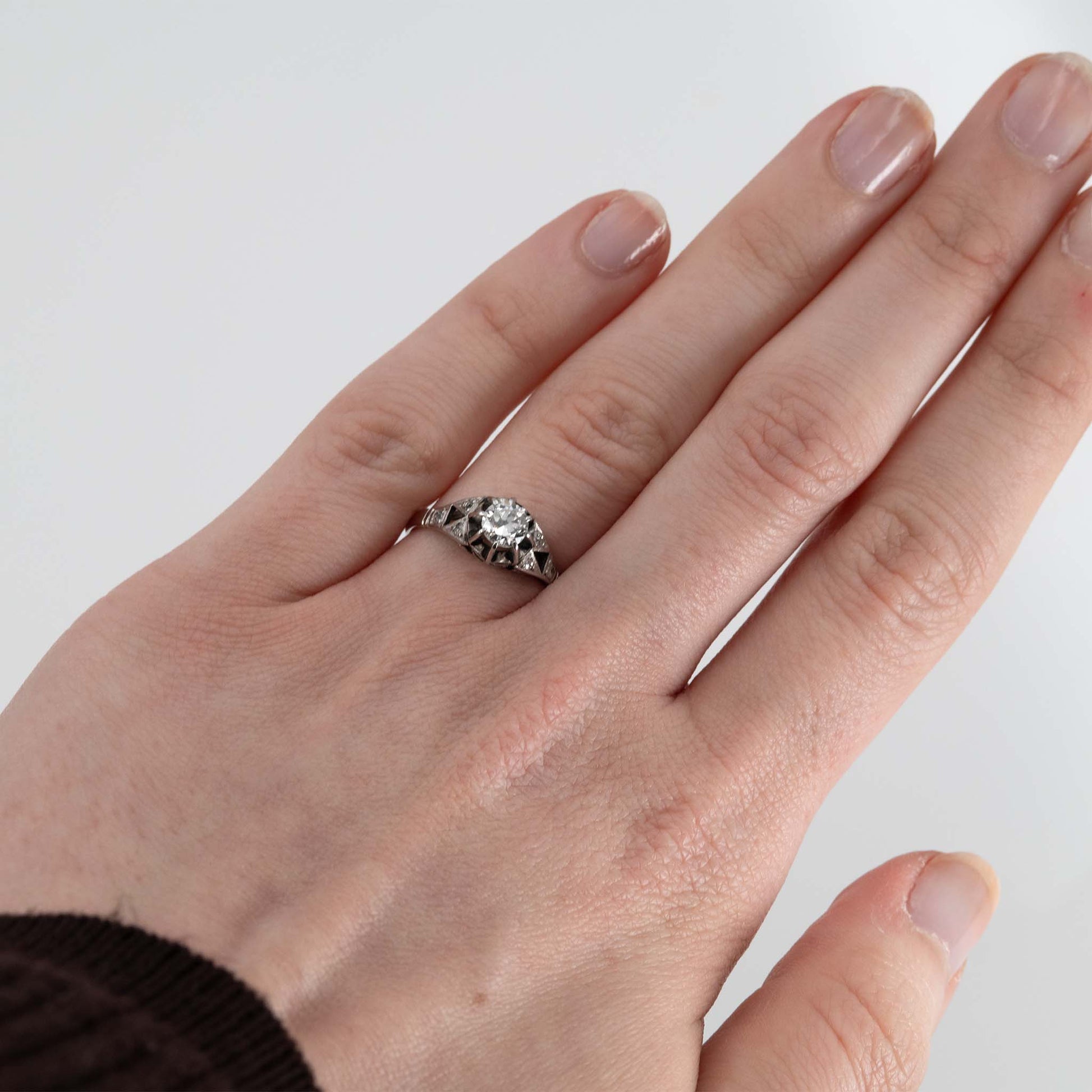 Art Deco 18ct White Gold Diamond Solitaire Ring - Friar House