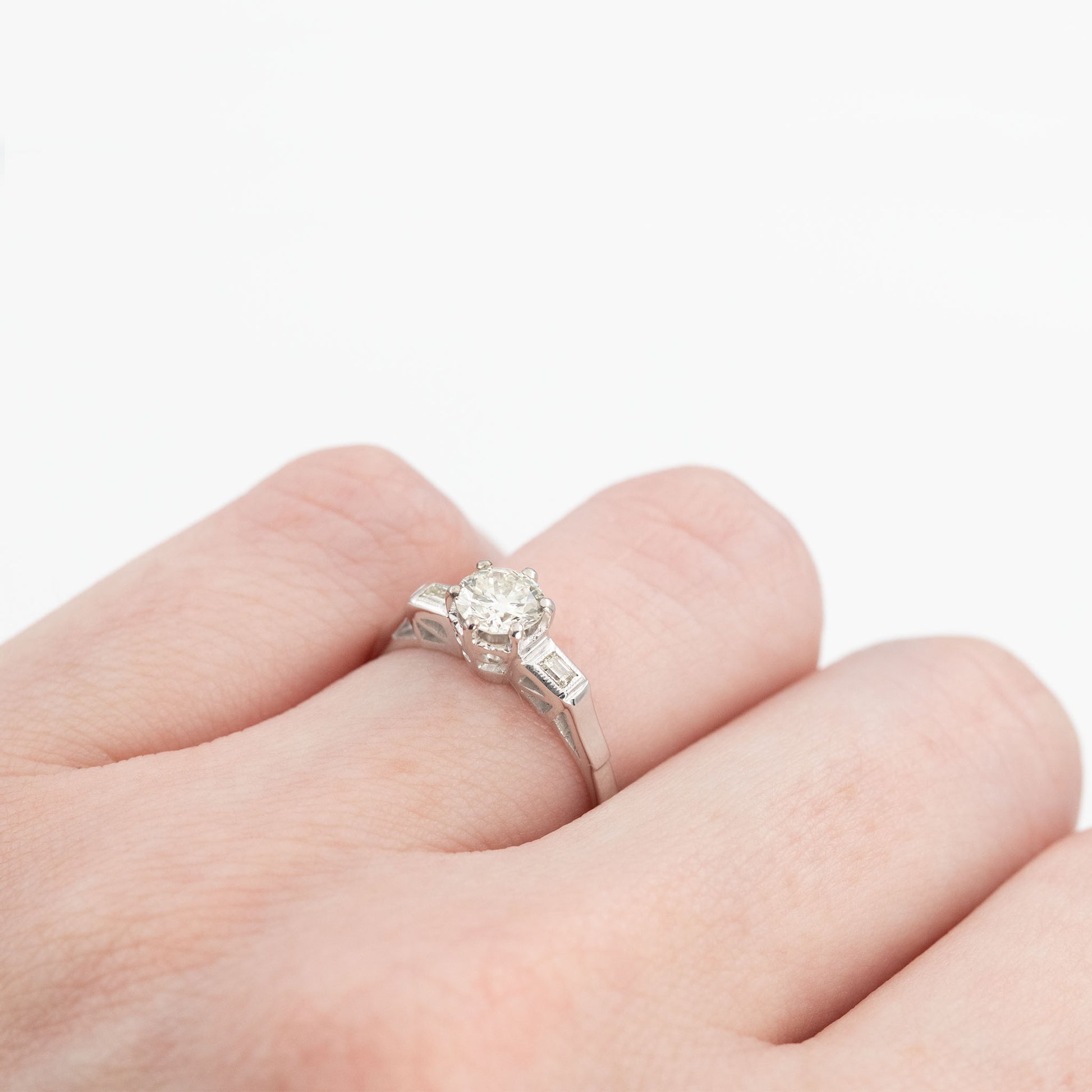 Art Deco 18ct White Gold Diamond Solitaire Ring - Friar House