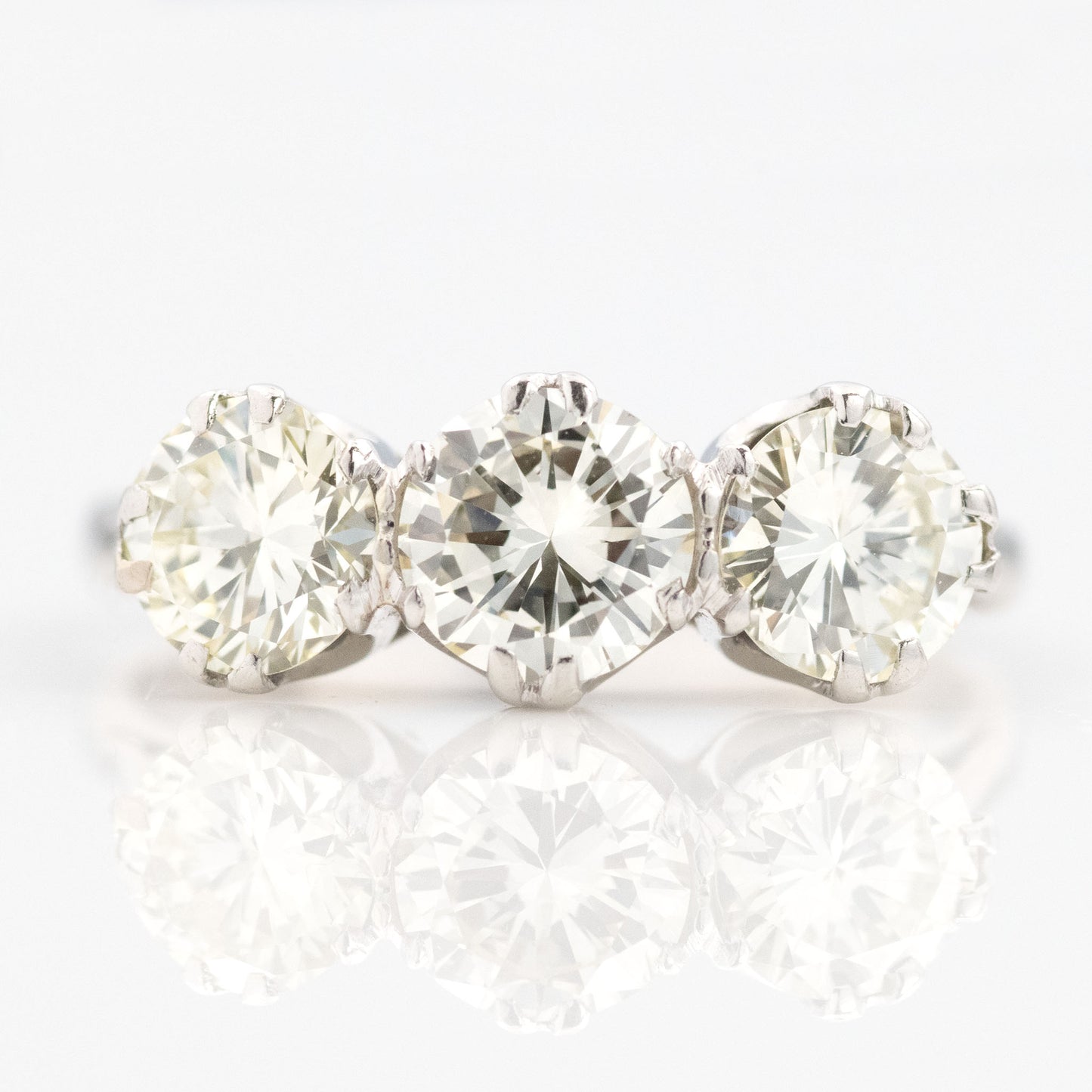 Art Deco 18ct White Gold Diamond Three Stone Ring - Friar House