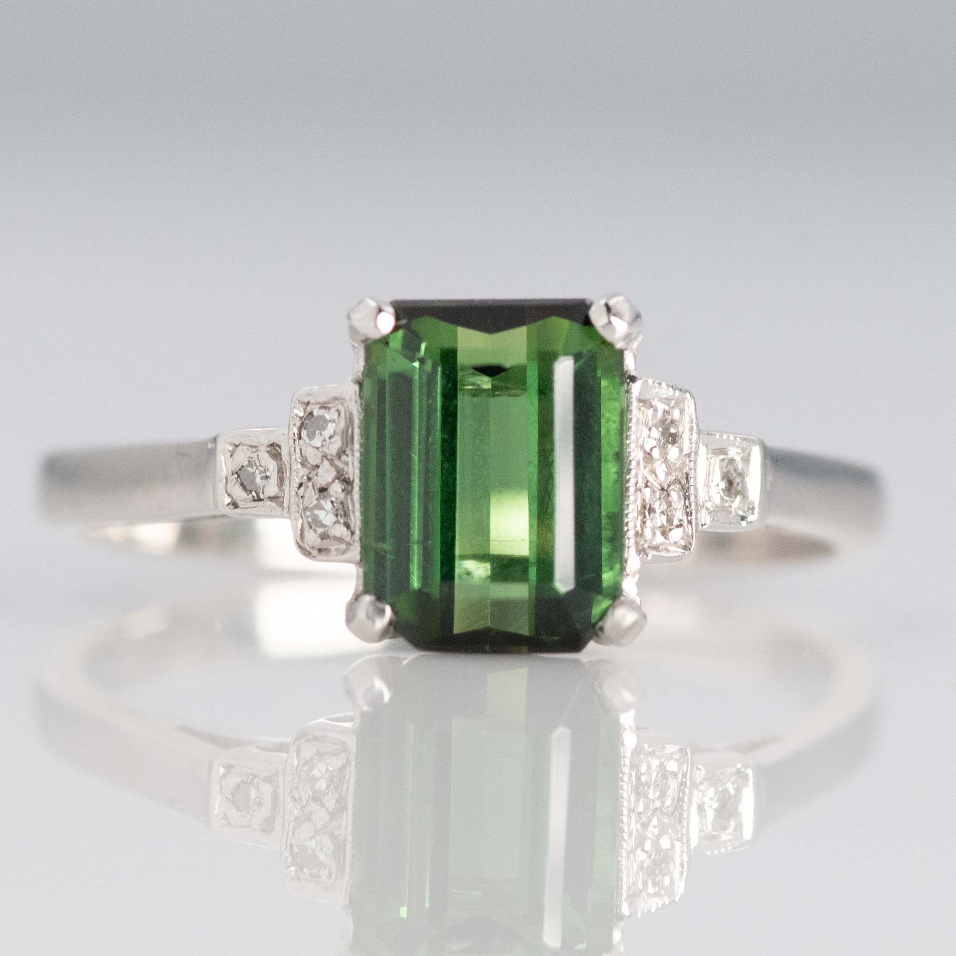 Art Deco 18ct White Gold Green Tourmaline Ring - Friar House