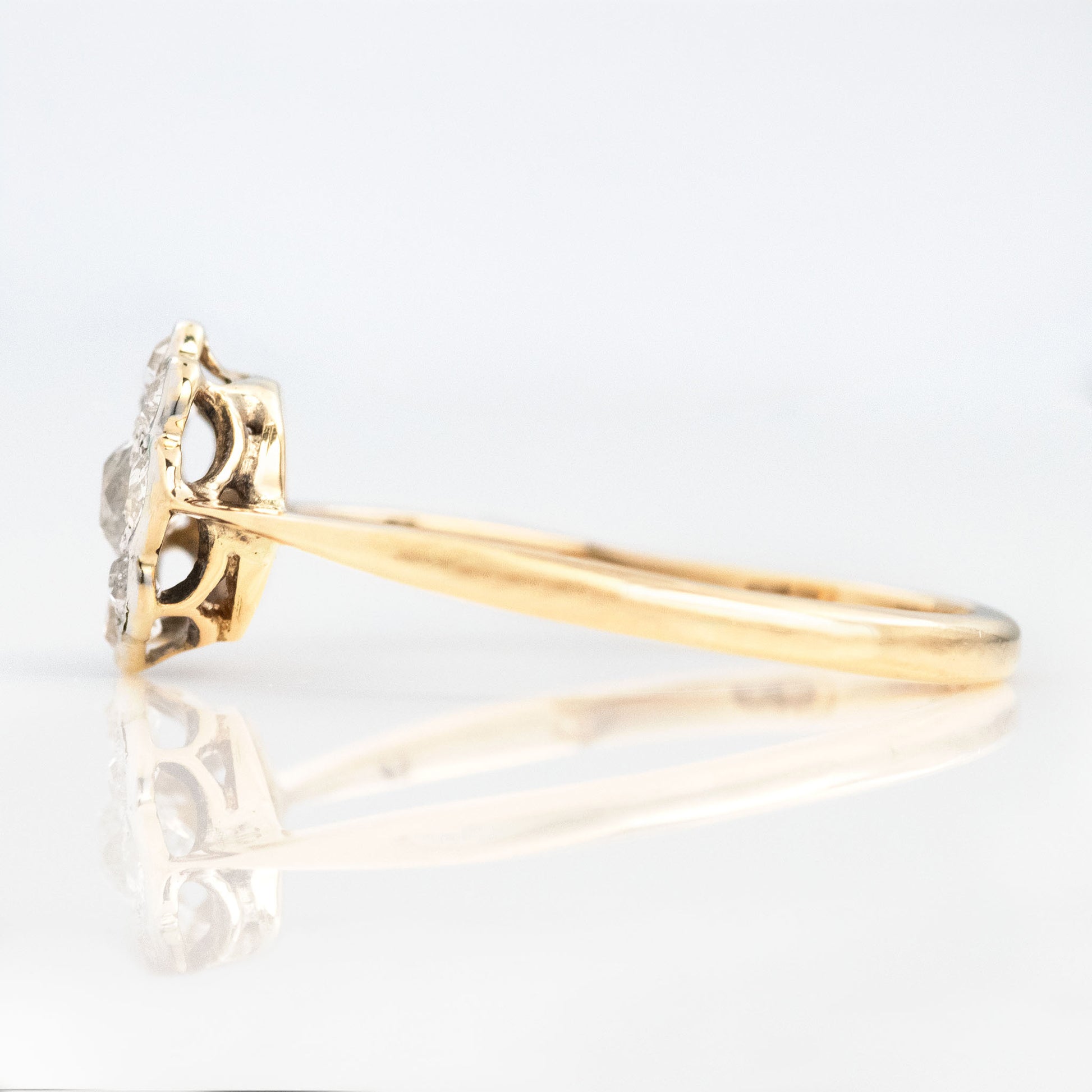 Art Deco 18ct Yellow Gold Diamond Daisy Cluster Ring - Friar House
