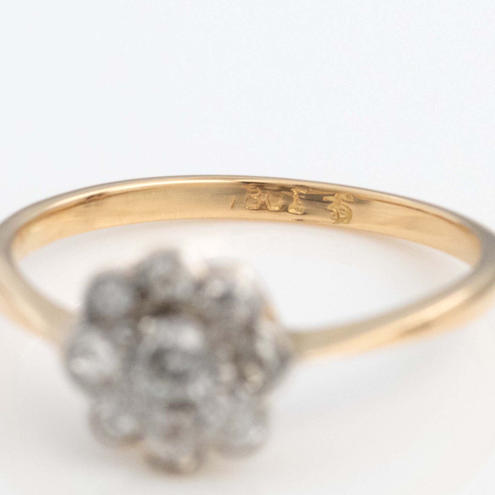 Art Deco 18ct Yellow Gold Diamond Daisy Cluster Ring - Friar House