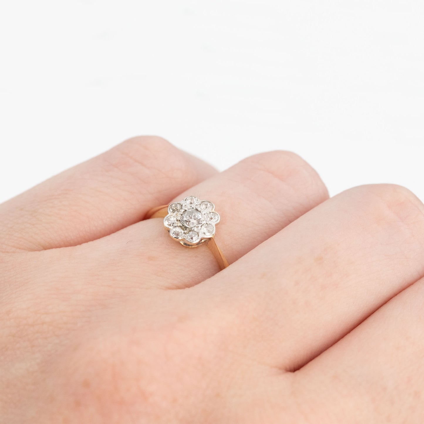Art Deco 18ct Yellow Gold Diamond Daisy Cluster Ring - Friar House