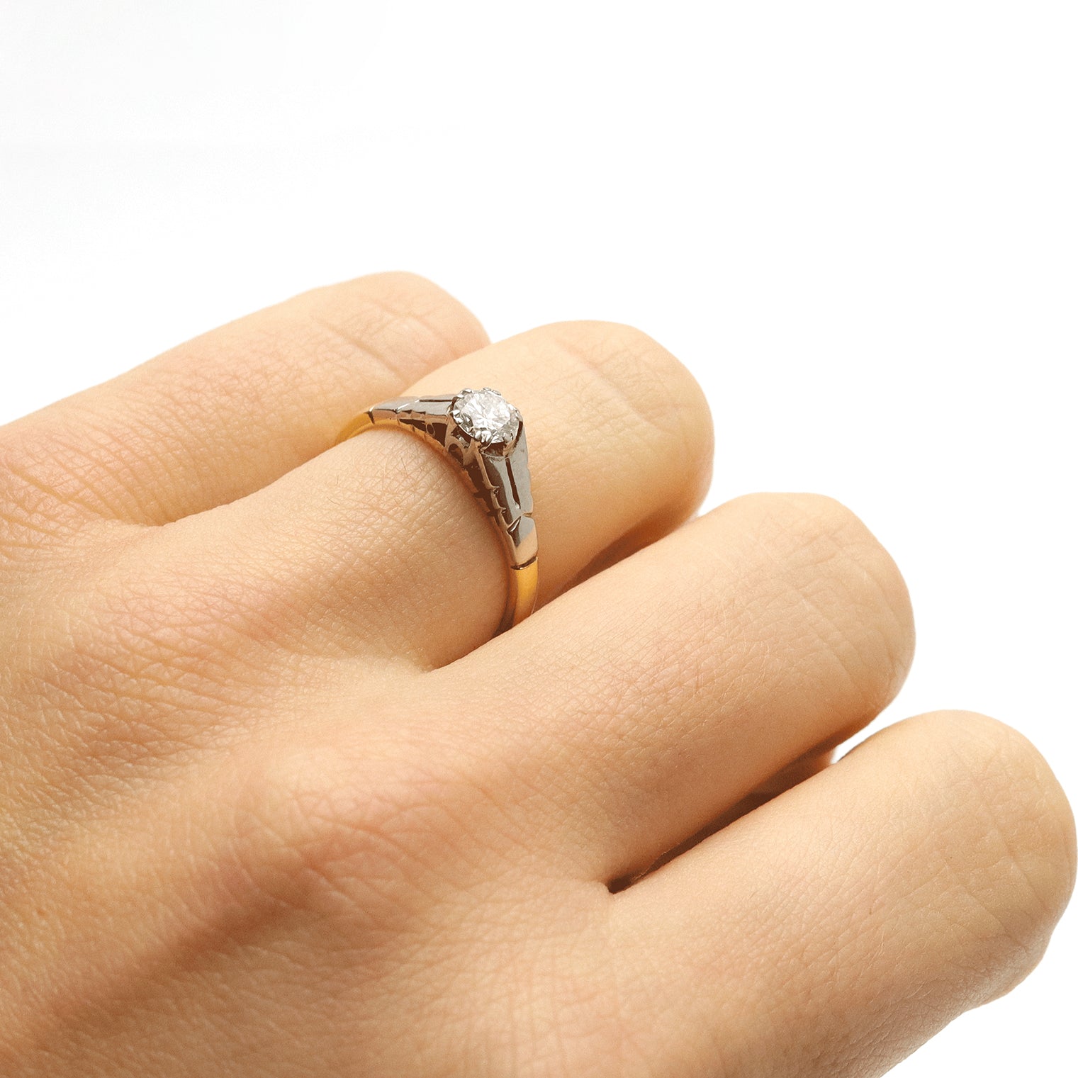 Art Deco 18ct Yellow Gold Diamond Solitaire Engagement Ring - Friar House