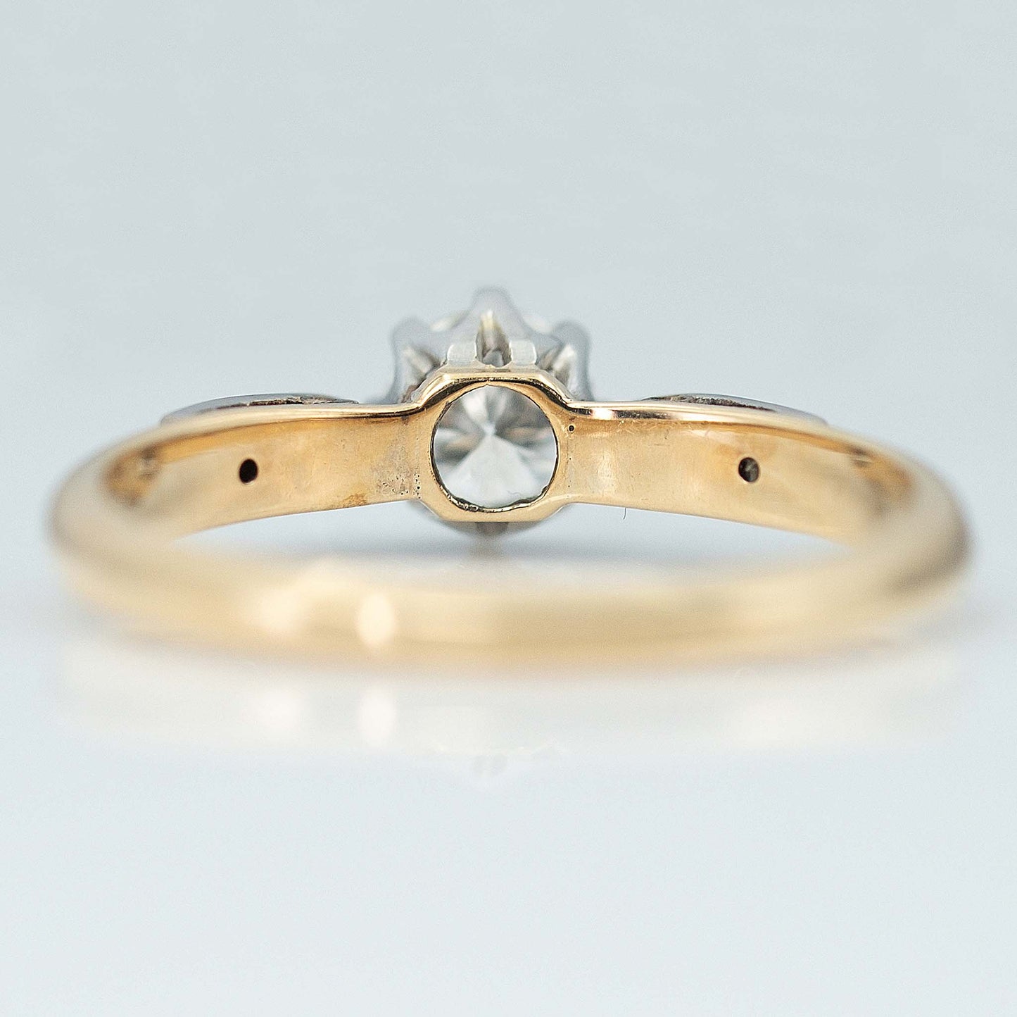 Art Deco 18ct Yellow Gold Diamond Solitaire Ring - Friar House
