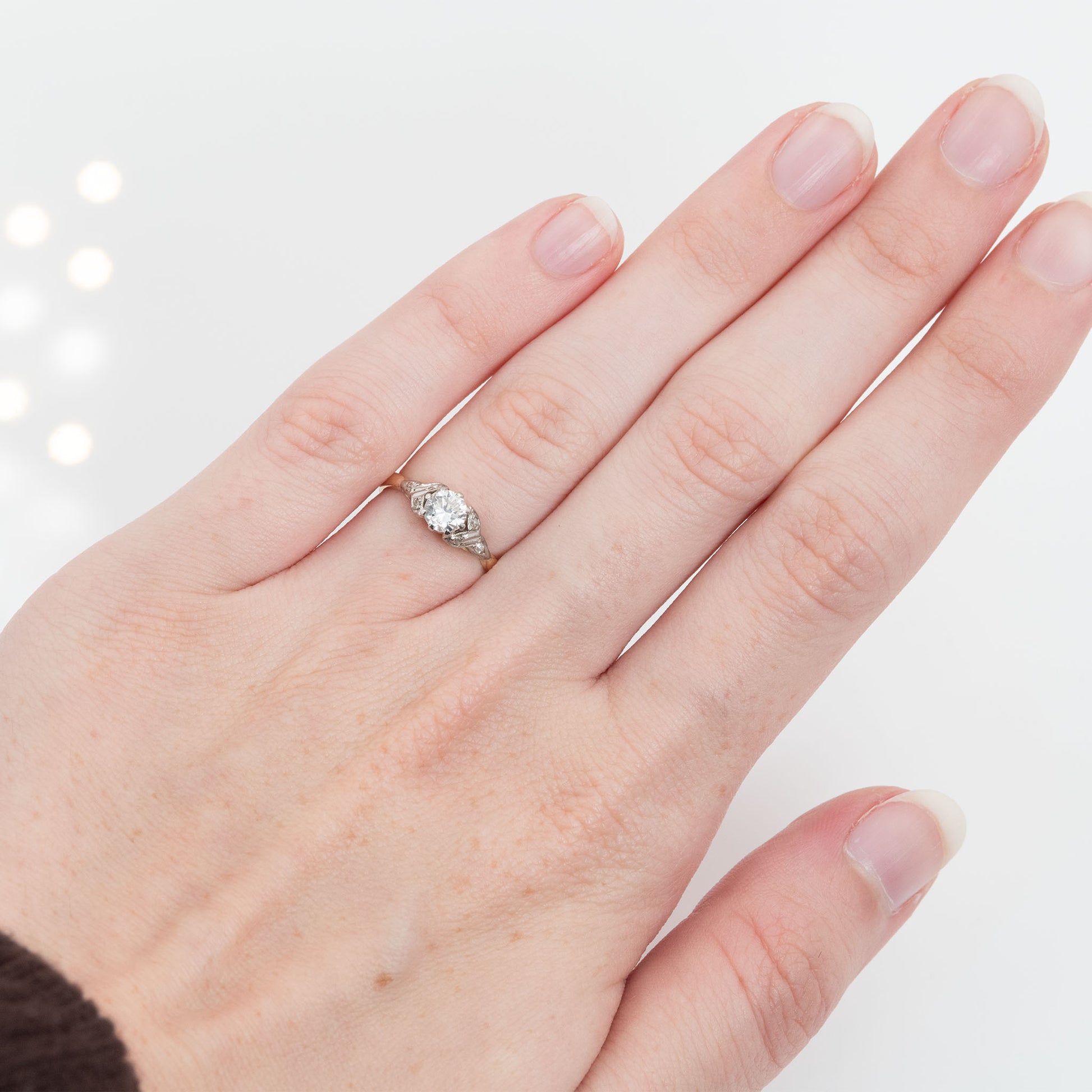 Art Deco 18ct Yellow Gold Diamond Solitaire Ring - Friar House