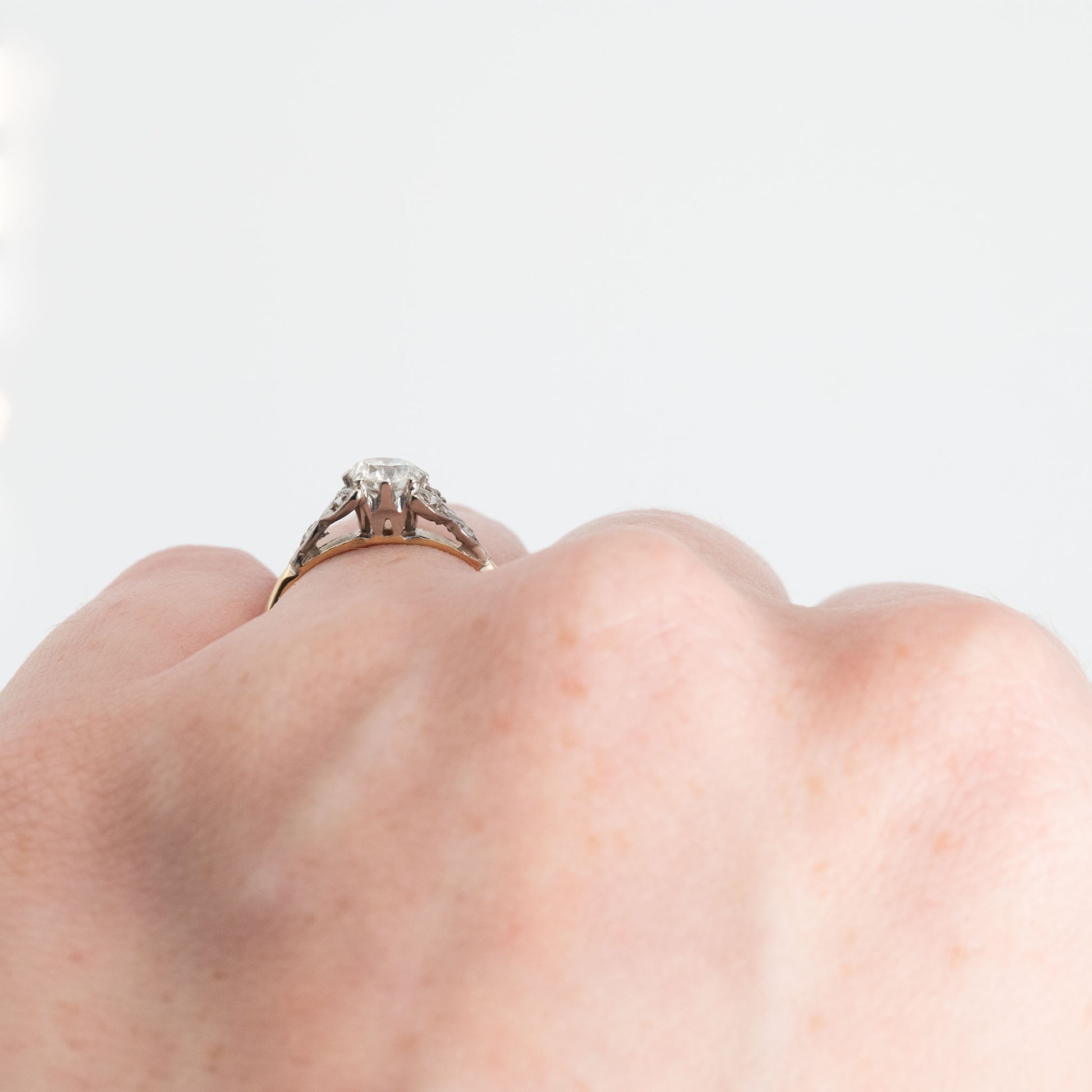 Art Deco 18ct Yellow Gold Diamond Solitaire Ring - Friar House