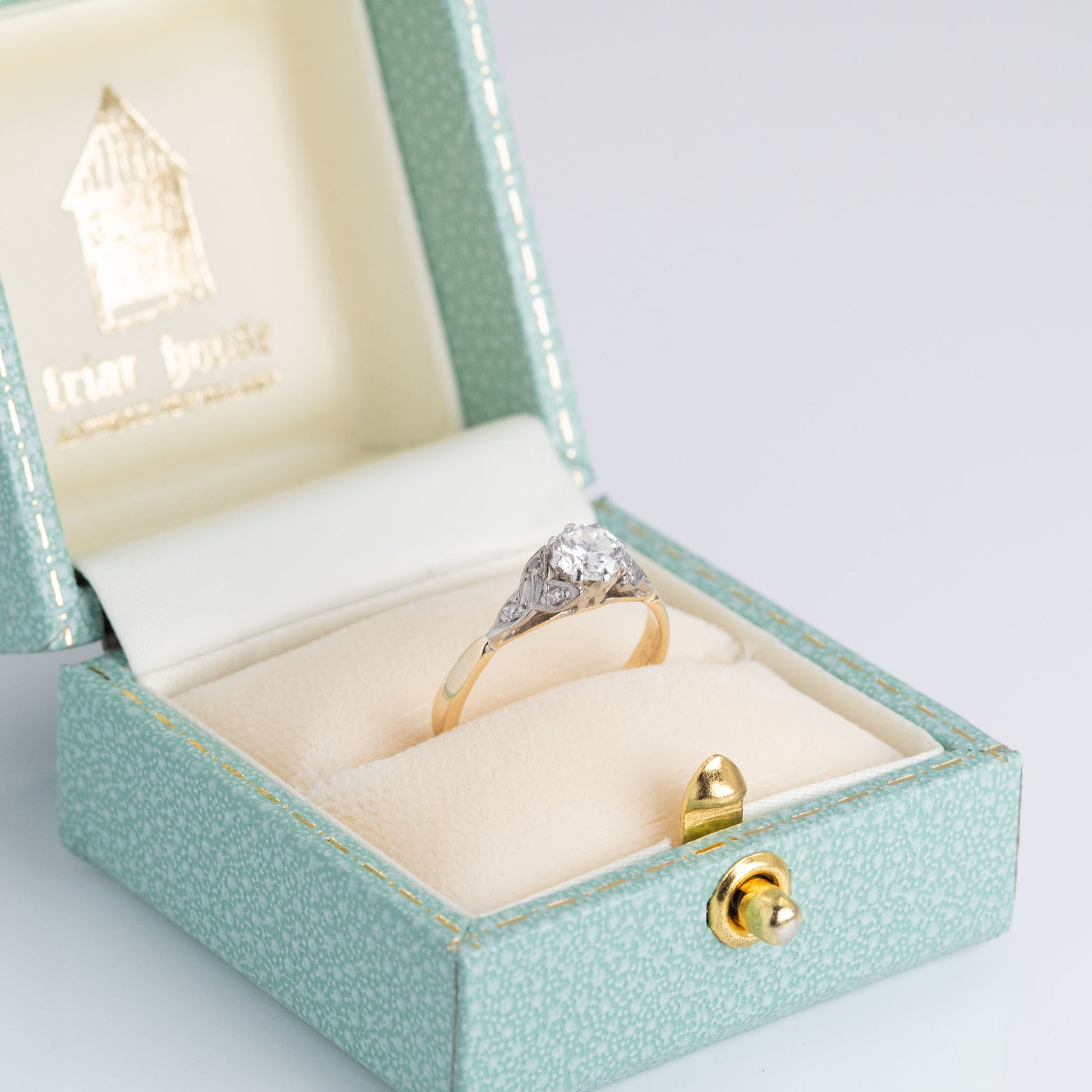 Art Deco 18ct Yellow Gold Diamond Solitaire Ring - Friar House