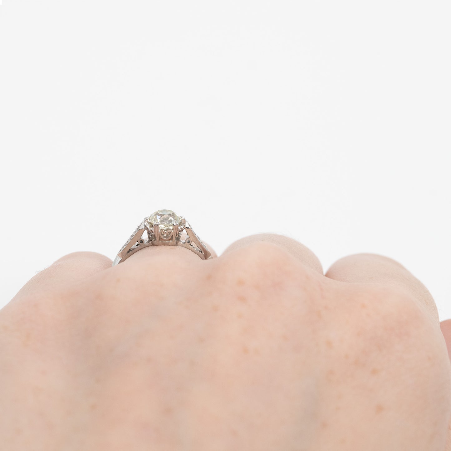Art Deco 18ct Yellow Gold Diamond Solitaire Ring - Friar House