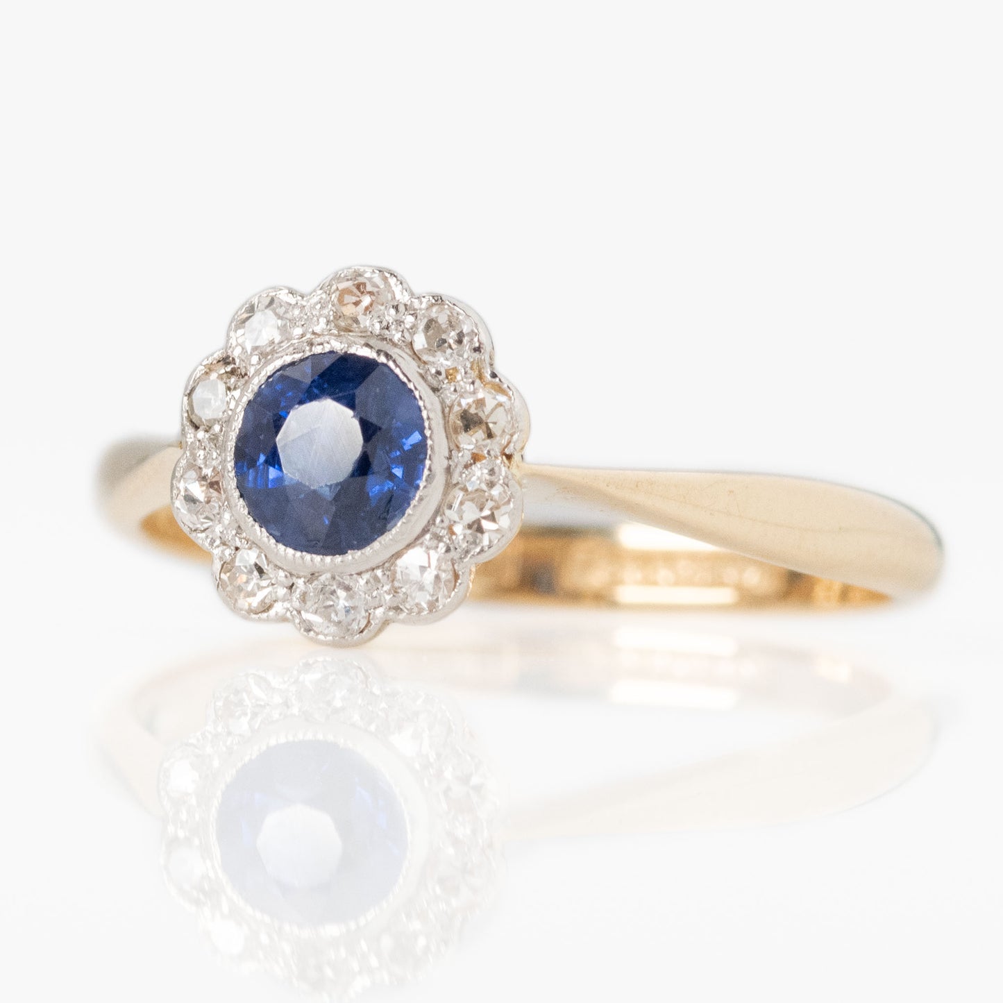 Art Deco 18ct Yellow Gold Sapphire and Diamond Daisy Cluster Ring - Friar House