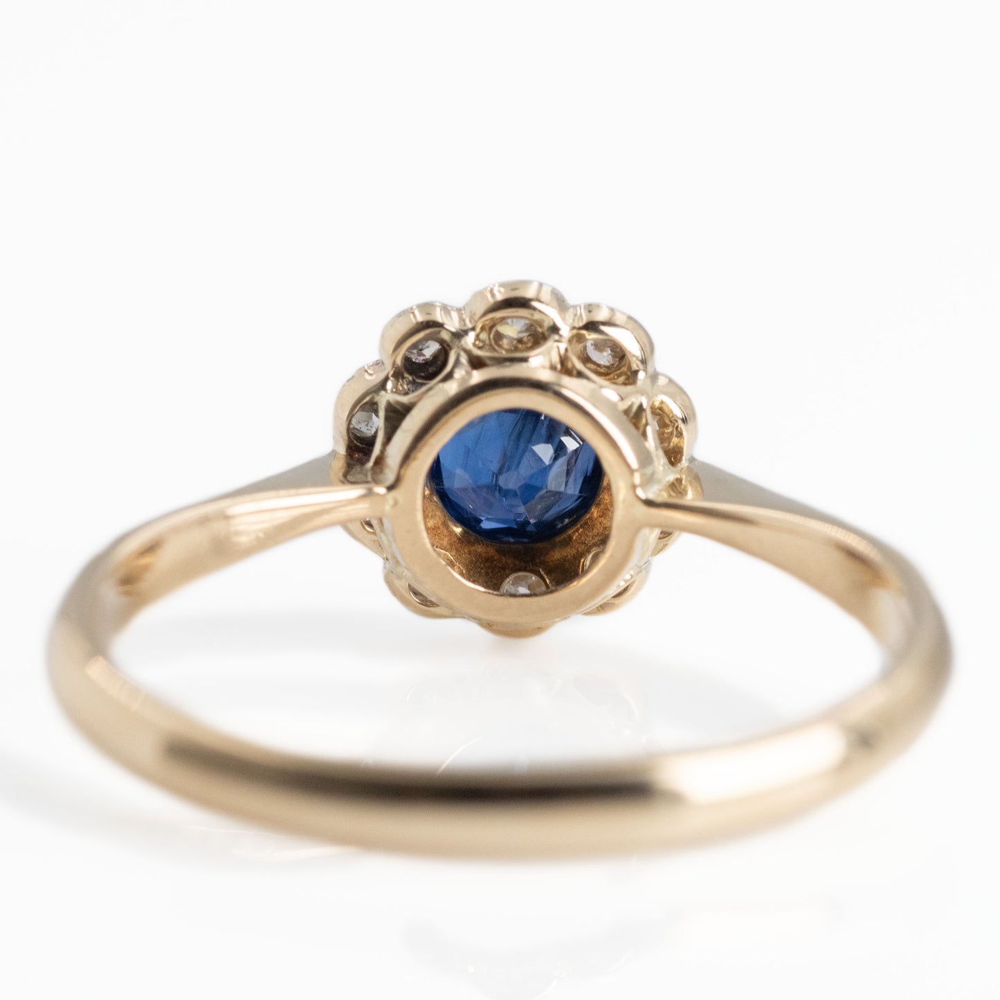 Art Deco 18ct Yellow Gold Sapphire and Diamond Daisy Cluster Ring - Friar House