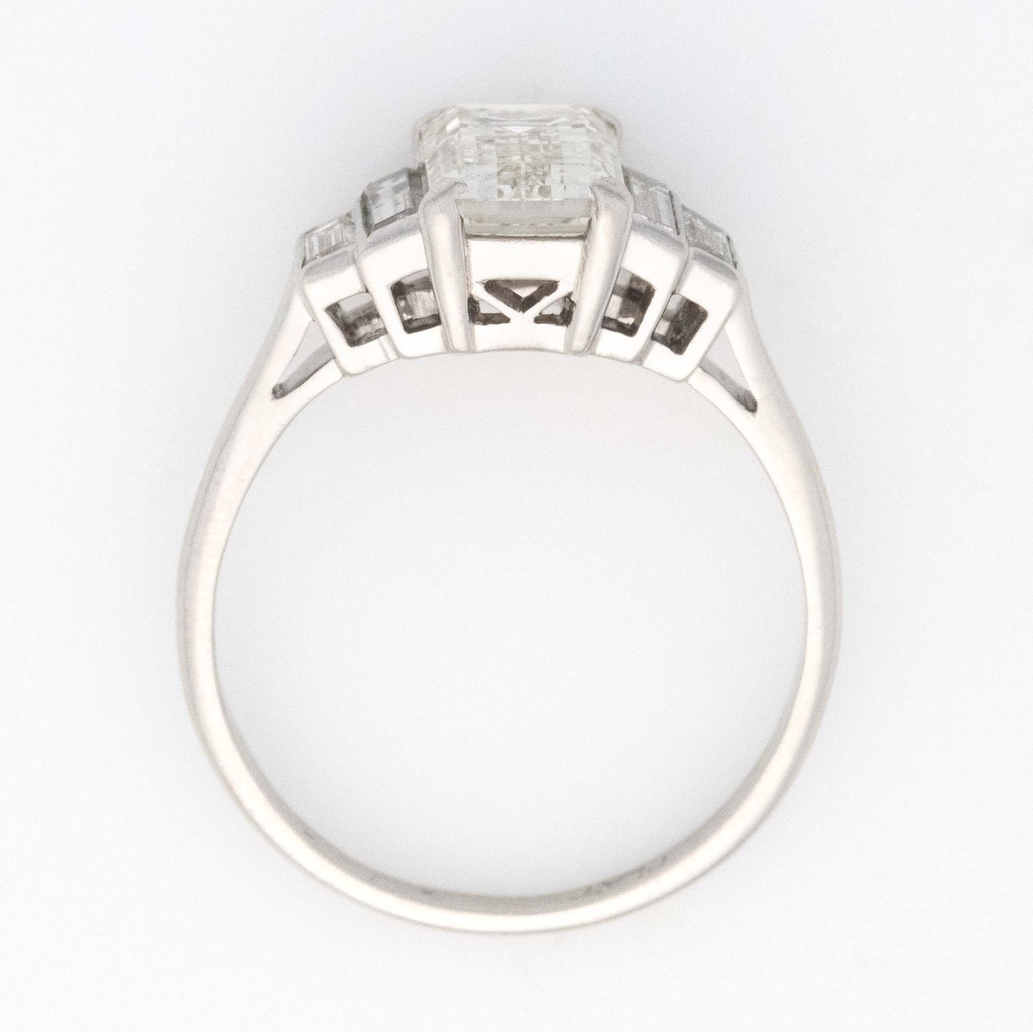 Art Deco Platinum 2.25 Carat Diamond Solitaire Ring - Friar House