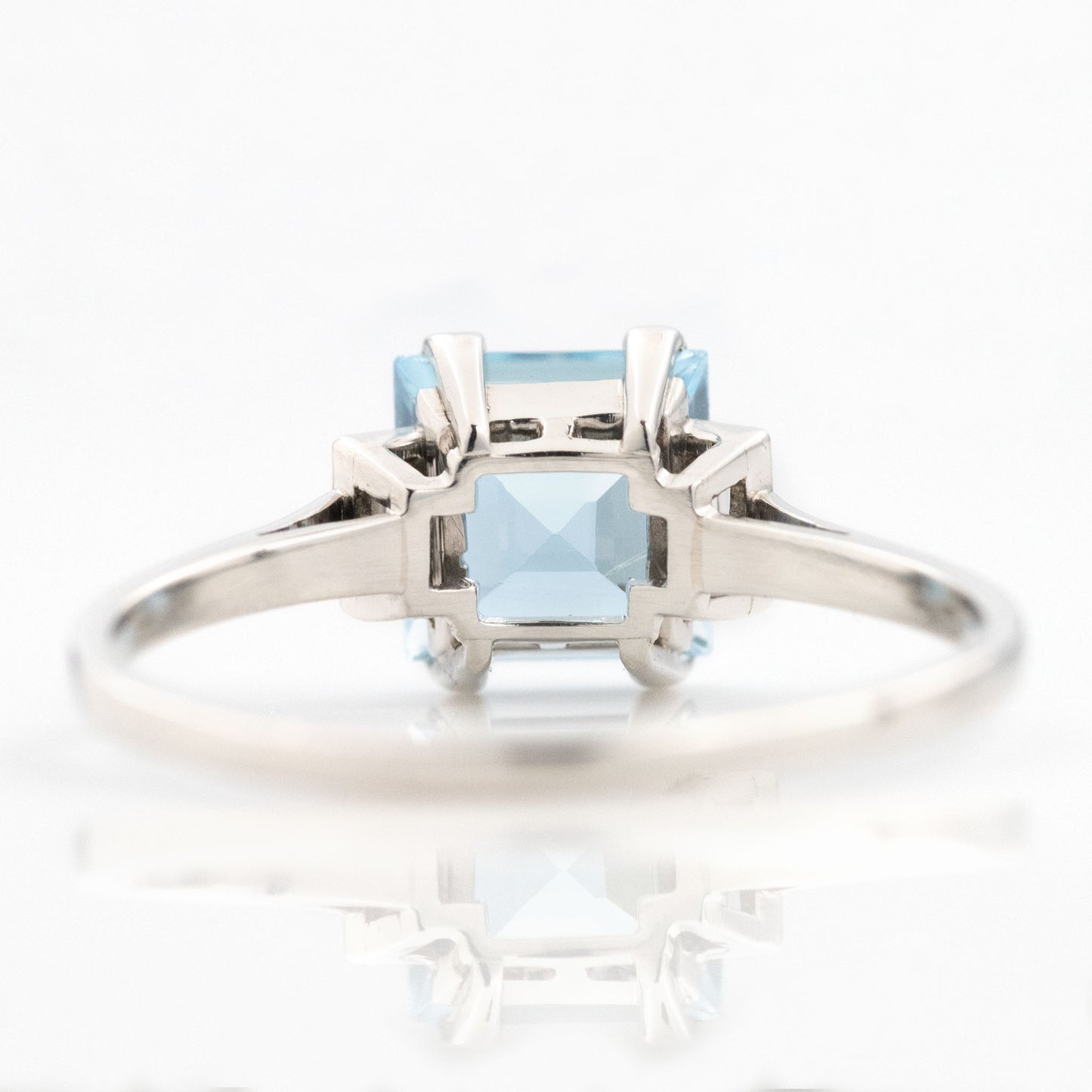 Art Deco Platinum Aquamarine Solitaire Ring - Friar House Antique Jewellery