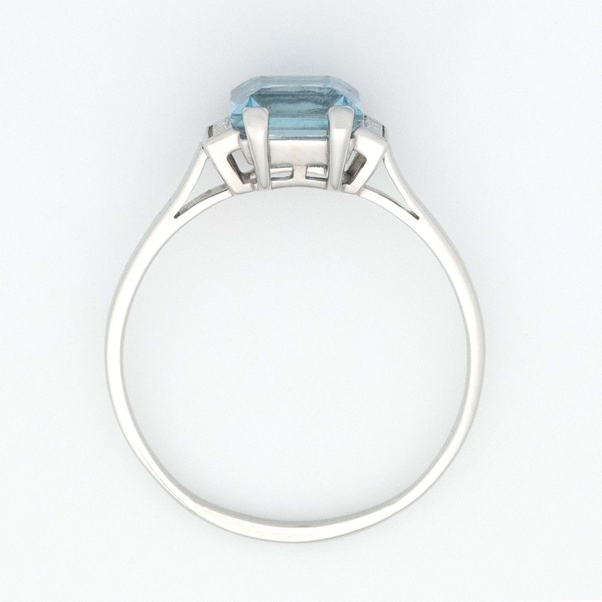 Art Deco Platinum Aquamarine Solitaire Ring - Friar House Antique Jewellery