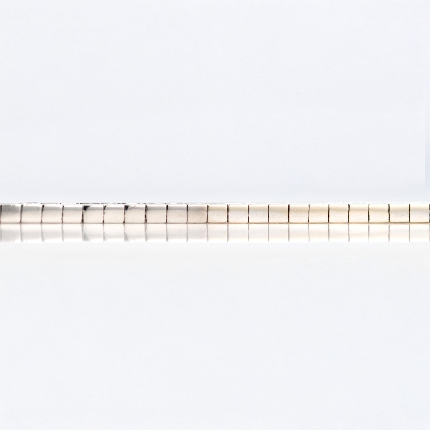 Contemporary 18ct White Gold 4.5 Carat Diamond Line Bracelet - Friar House