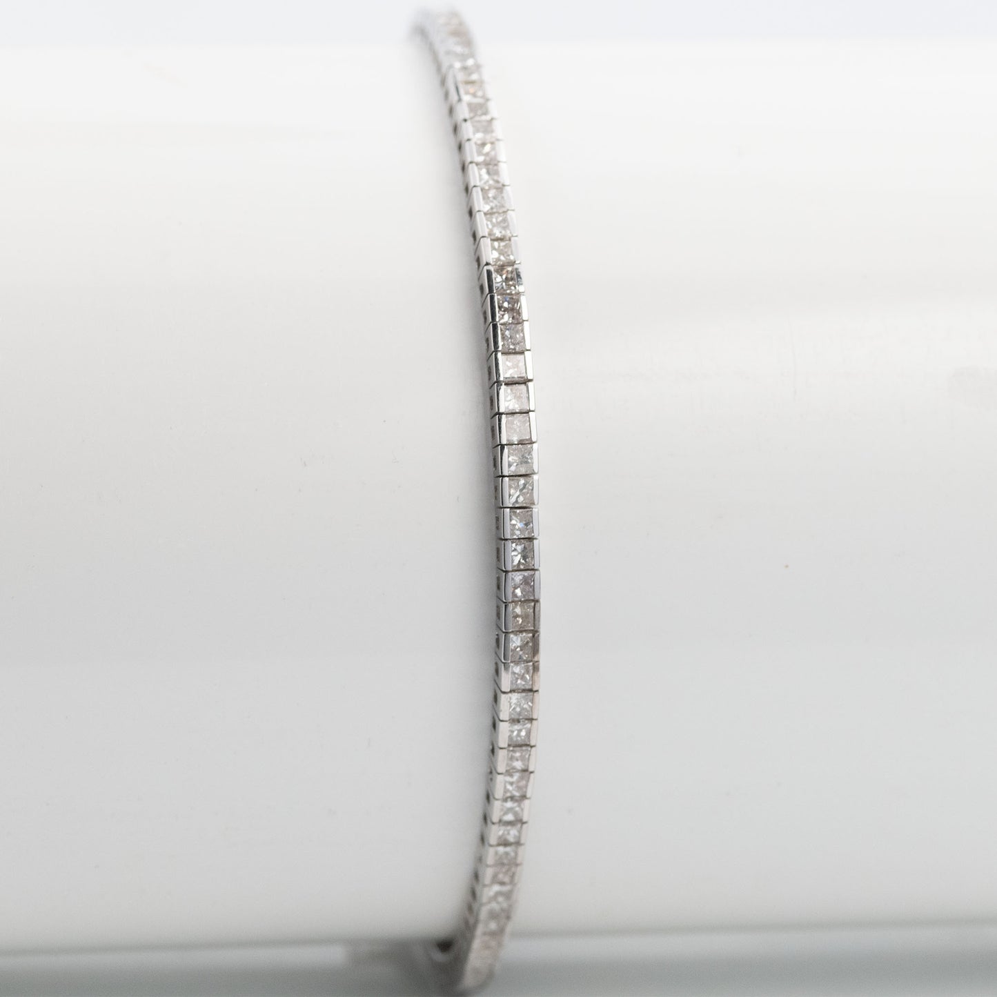 Contemporary 18ct White Gold 5 Carat Diamond Line Bracelet - Friar House