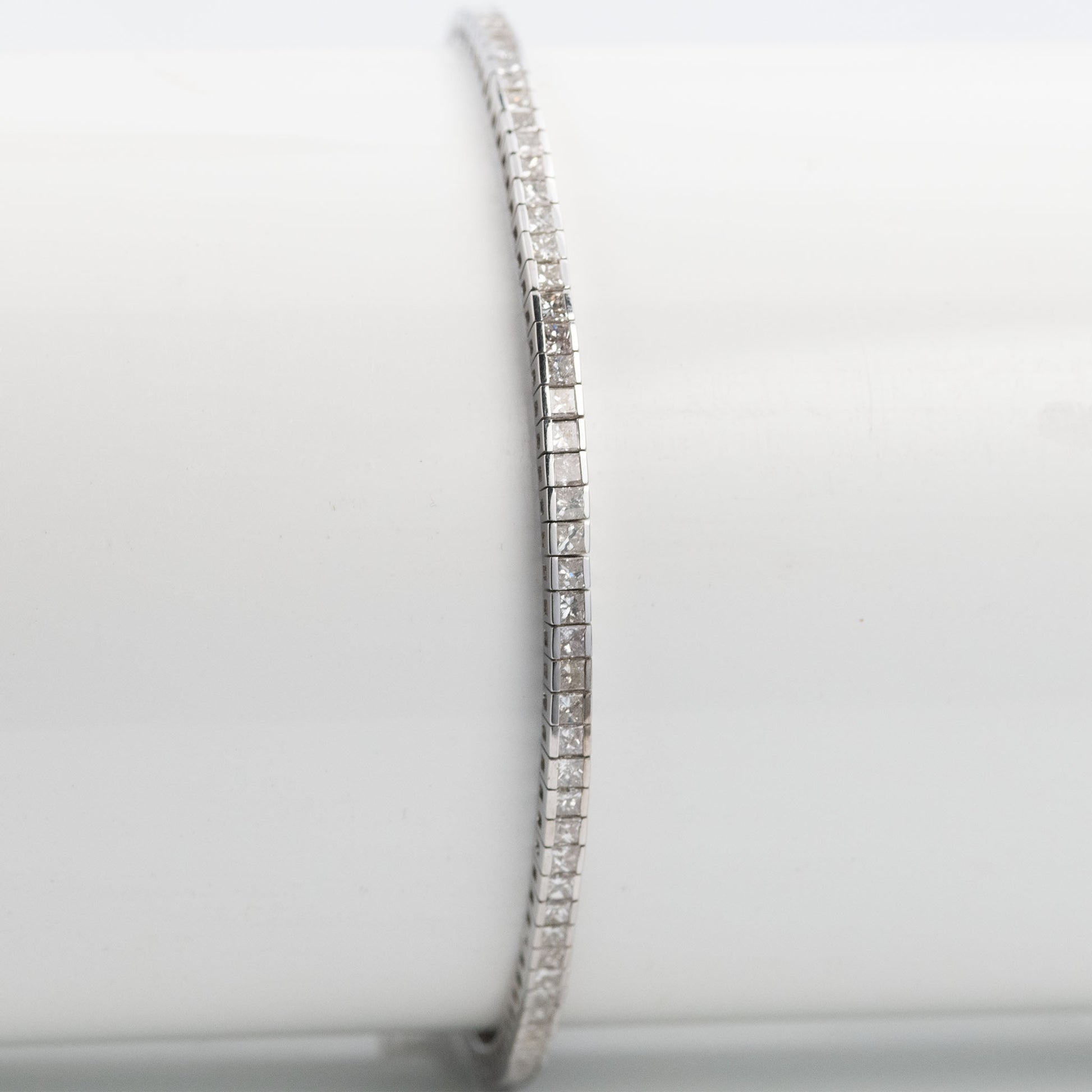 Contemporary 18ct White Gold 5 Carat Diamond Line Bracelet - Friar House
