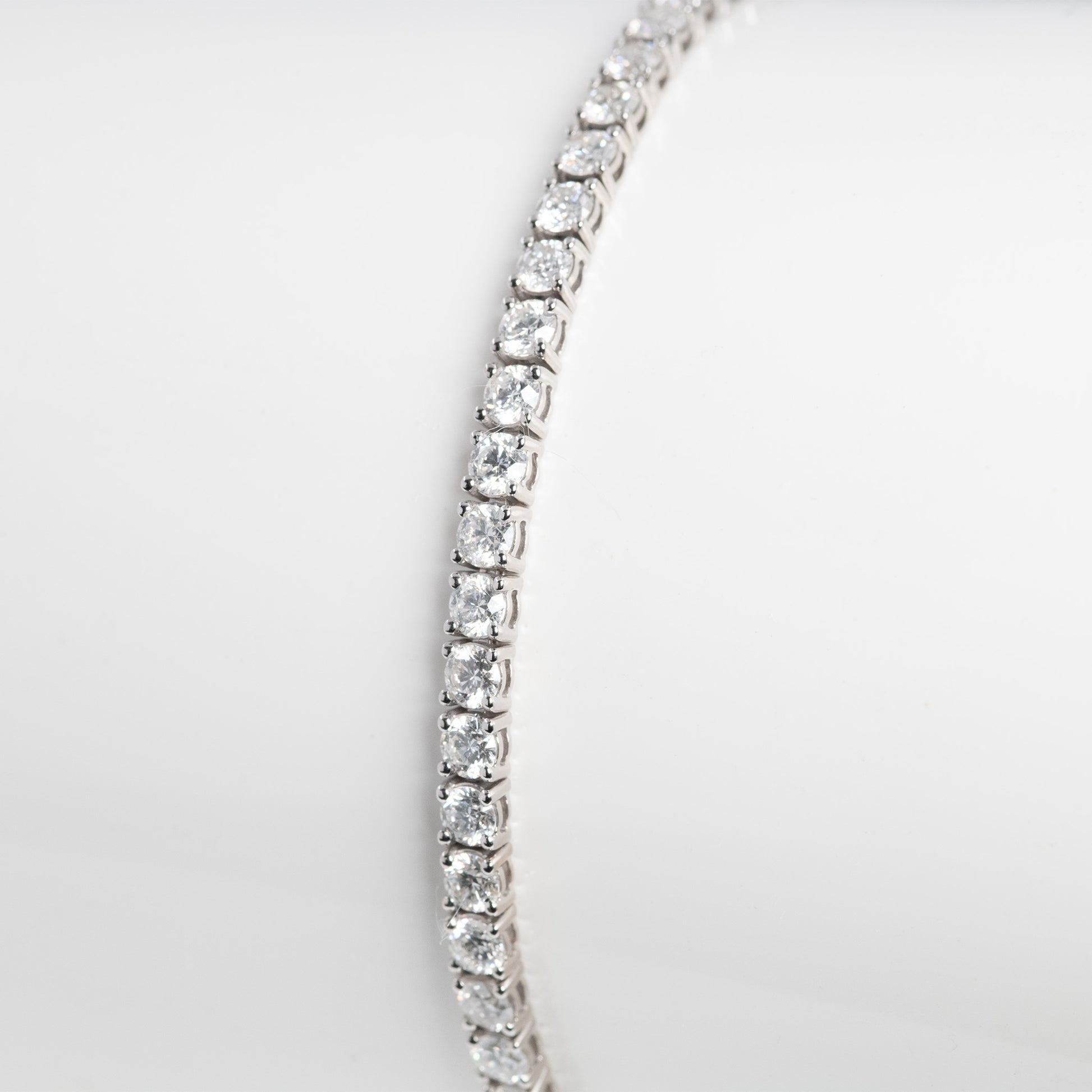 Contemporary 18ct White Gold 7 Carat Diamond Line Bracelet - Friar House