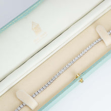 Contemporary 18ct White Gold 7 Carat Diamond Line Bracelet - Friar House