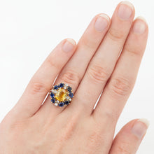 Vintage 18ct Yellow Gold Yellow and Blue Sapphire Cluster Ring