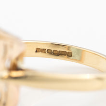 Contemporary 18ct Yellow Gold 13 carat Aquamarine Dress Ring