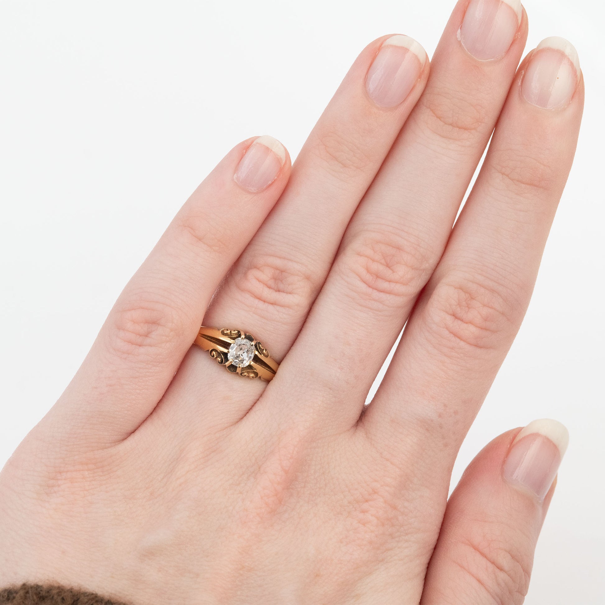 Edwardian 18ct Yellow Gold Diamond Belcher Ring - Friar House Antique Jewellery