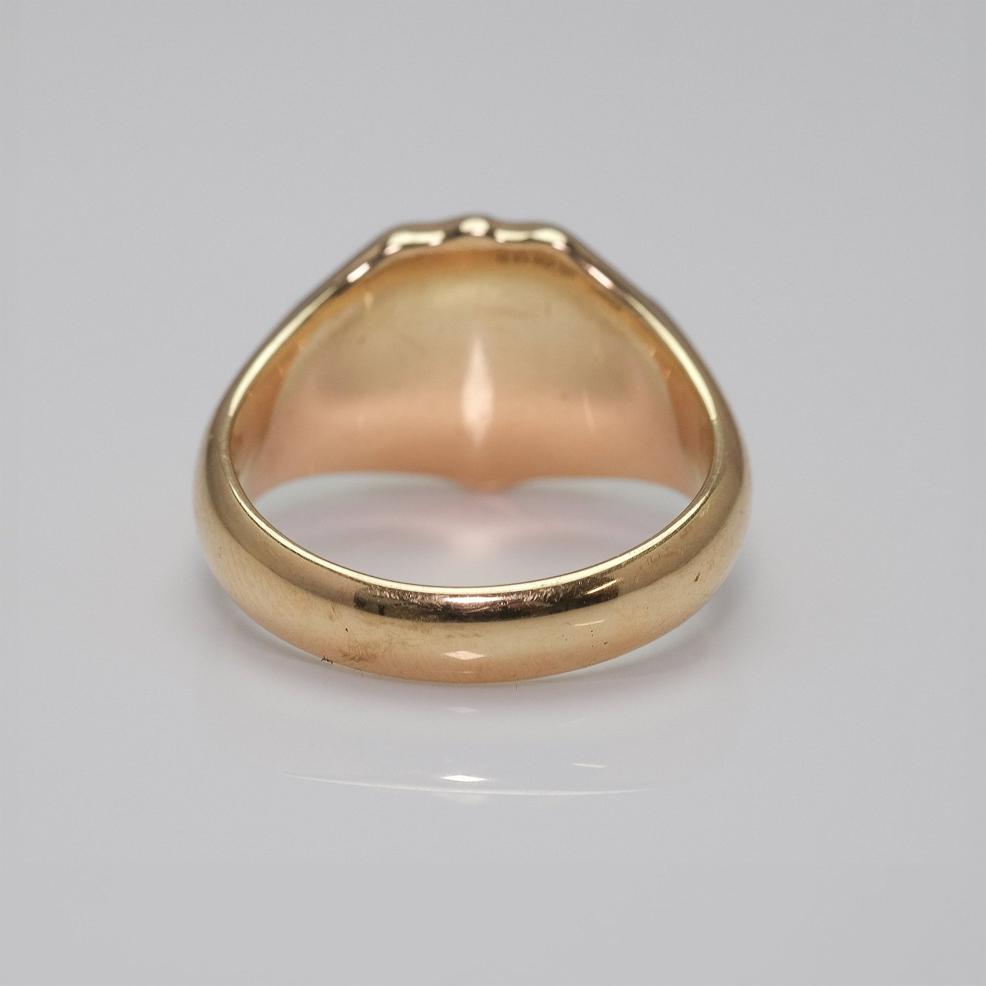 Edwardian 18ct Yellow Gold Signet Ring - Friar House