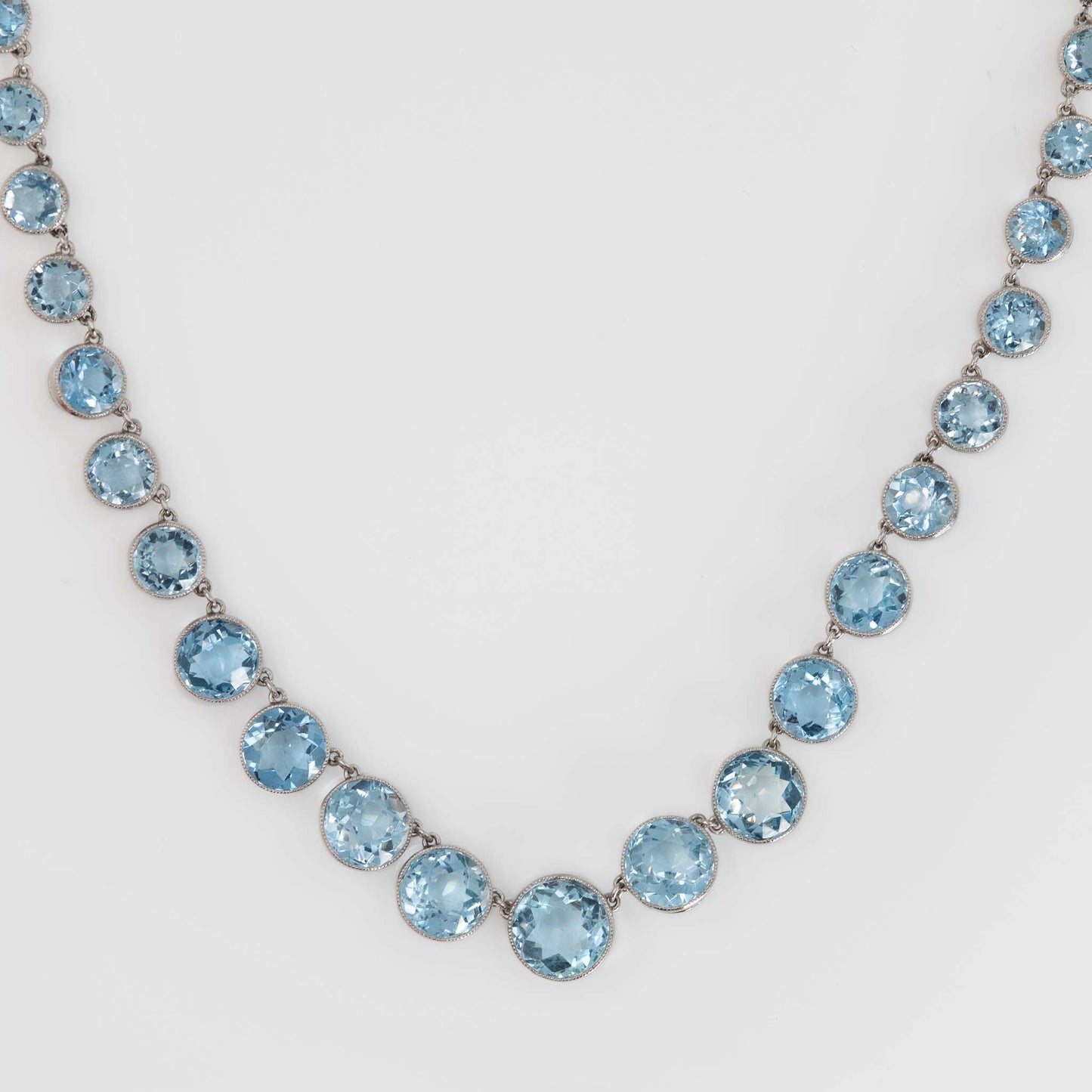 Edwardian Platinum 38 carat Aquamarine Rivière Necklace - Friar House