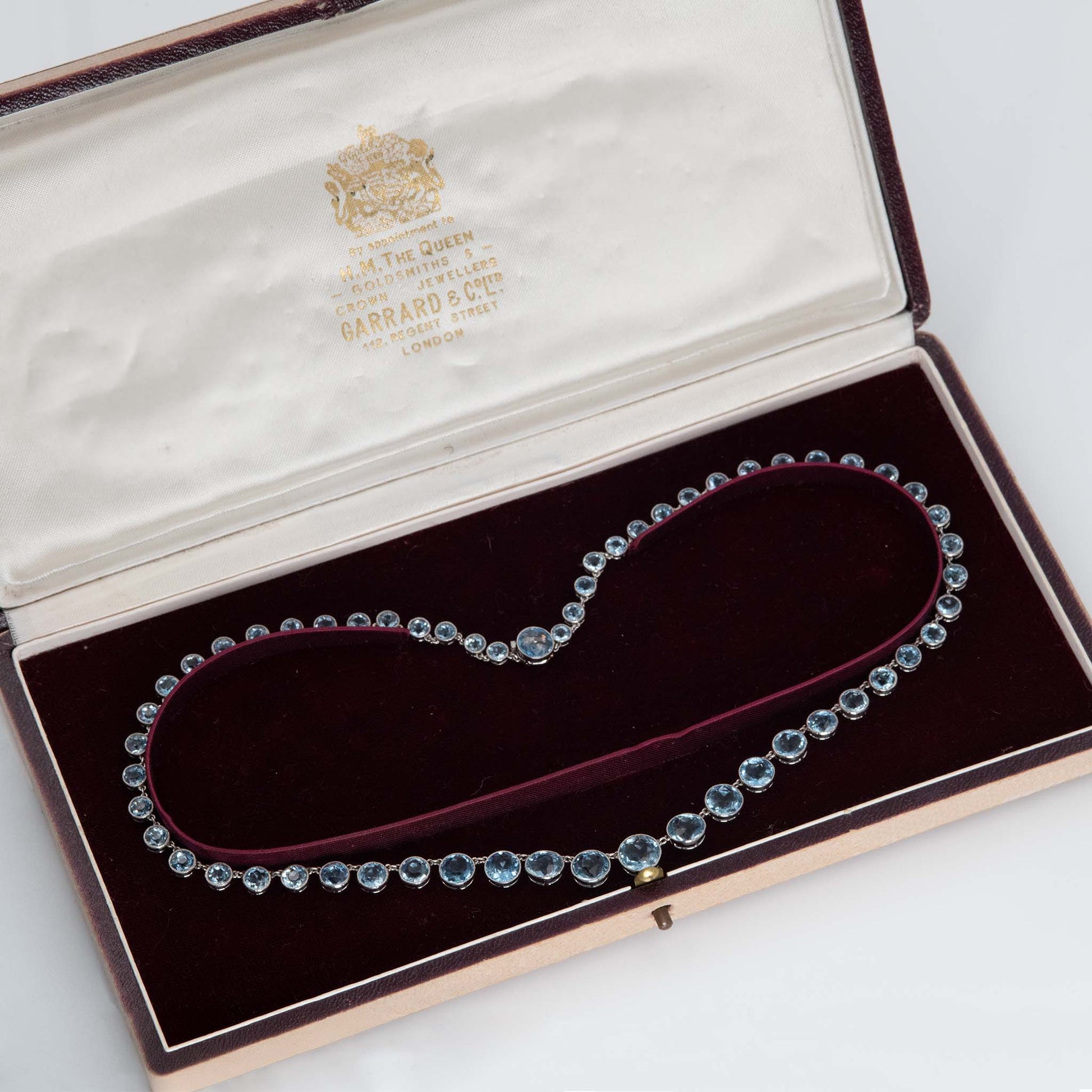 Edwardian Platinum 38 carat Aquamarine Rivière Necklace - Friar House