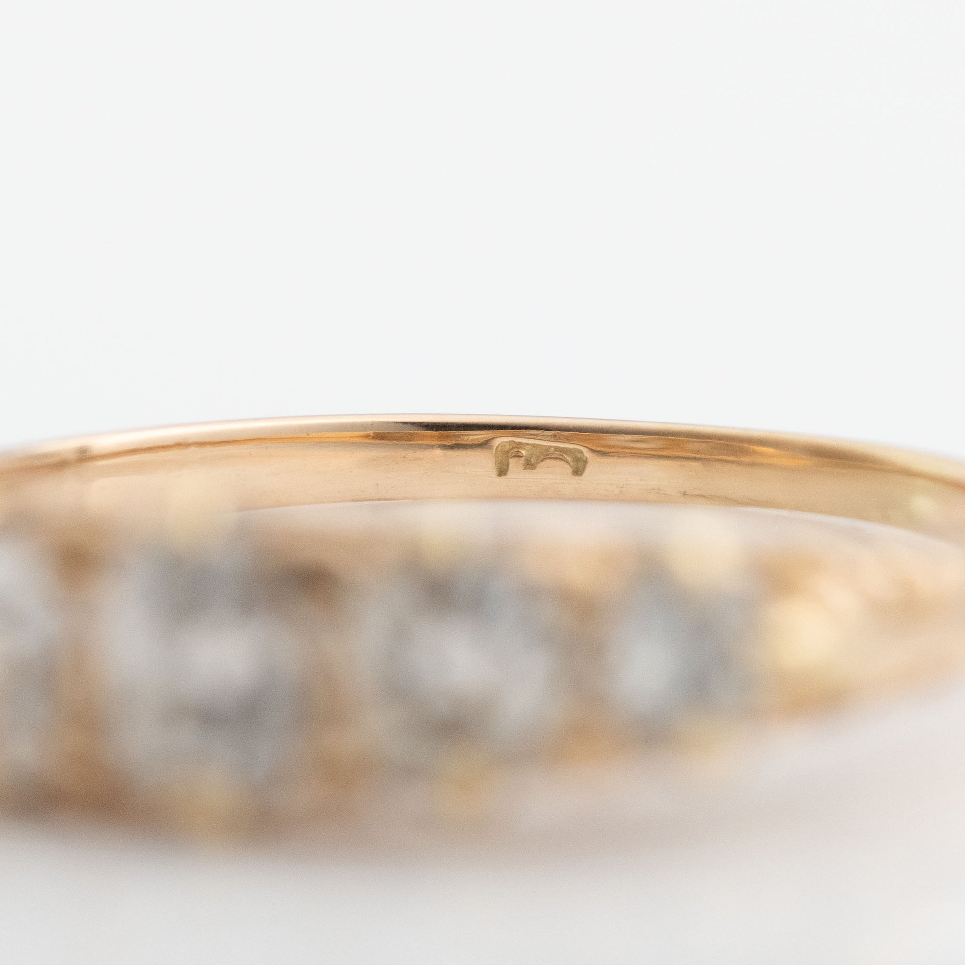 Victorian 18ct Yellow Gold 1.40 Carat Diamond Five Stone Ring - Friar House Antique Jewellery