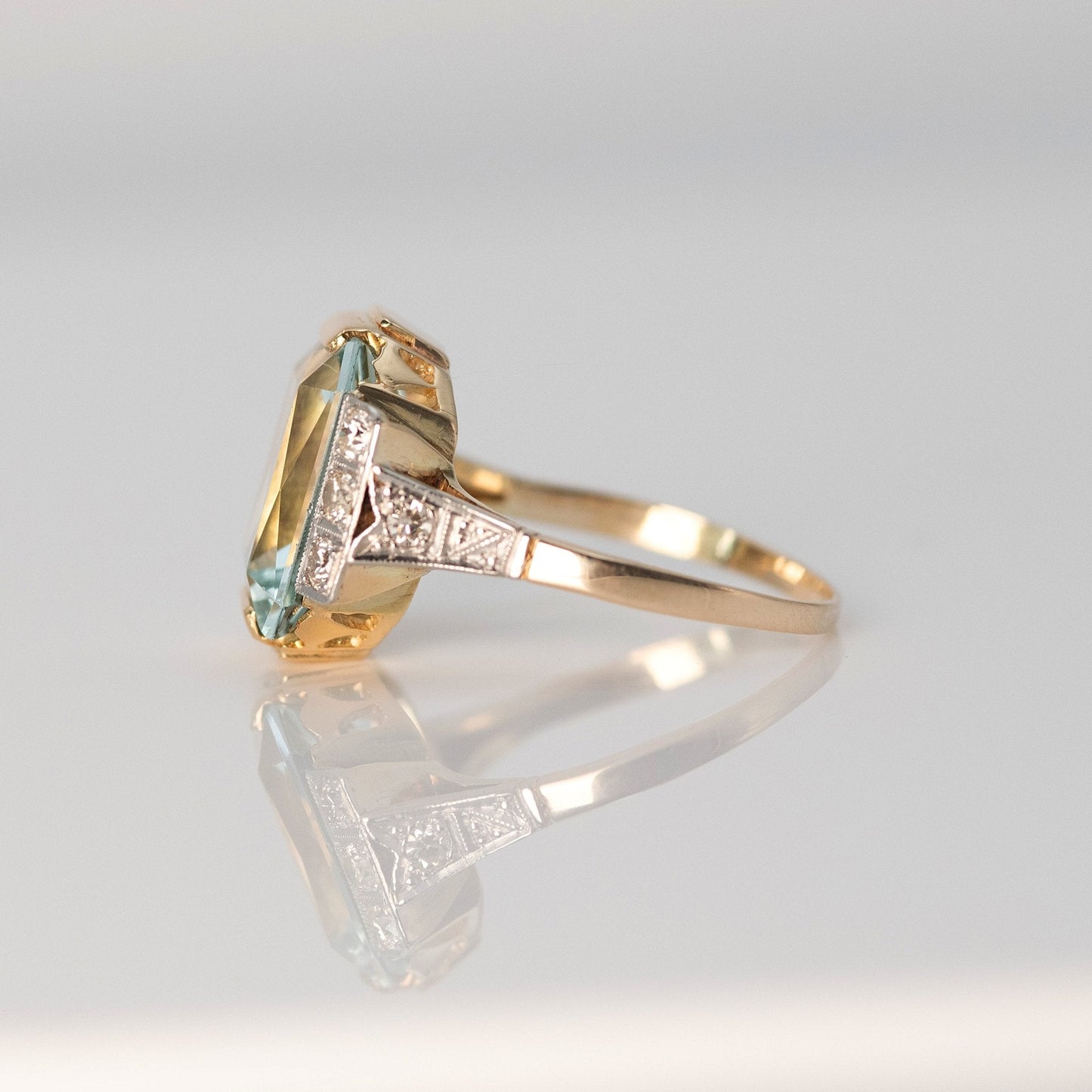 Vintage 14ct Yellow Gold 6 carat Aquamarine and Diamond Ring - Friar House