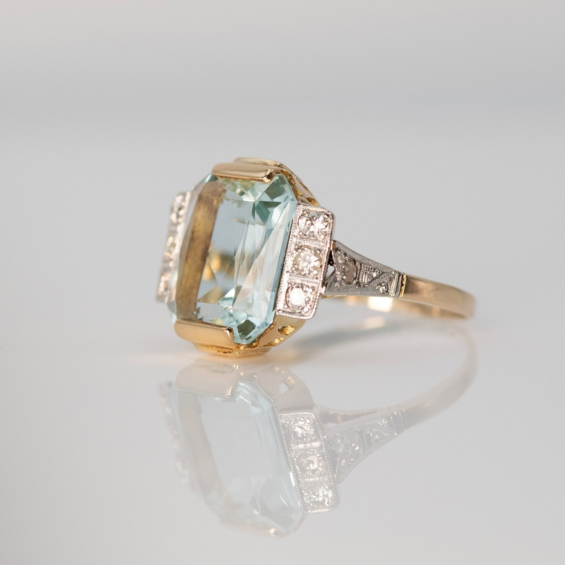 Vintage 14ct Yellow Gold 6 carat Aquamarine and Diamond Ring - Friar House