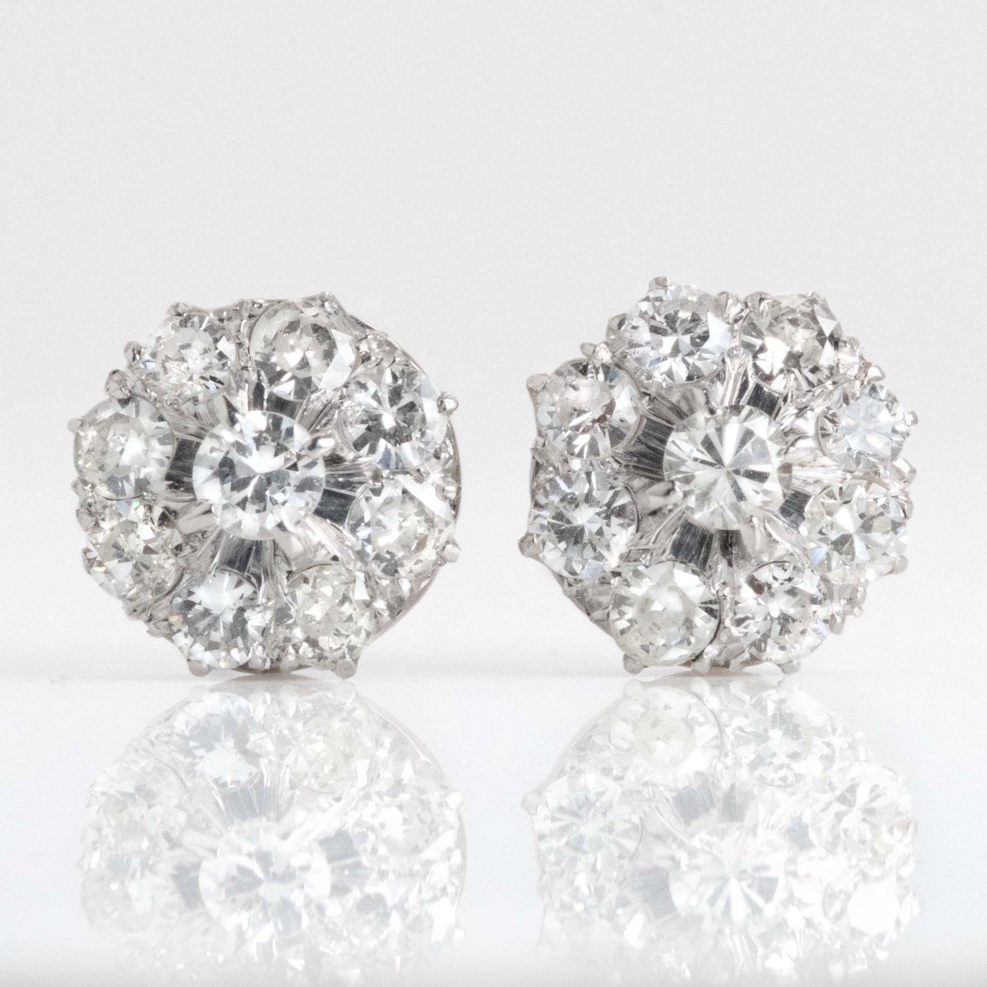 Vintage 14ct White Gold Diamond Cluster Earrings - Friar House