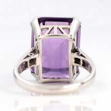 Vintage 18ct White Gold Amethyst Cocktail Ring - Friar House