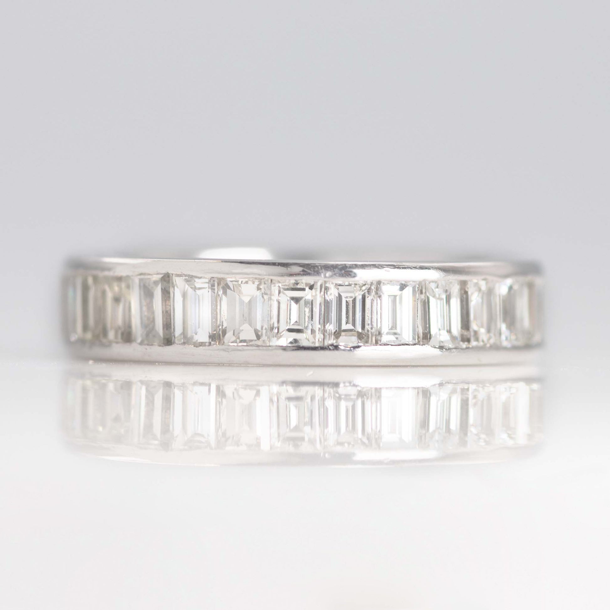 Vintage 18ct White Gold Diamond Eternity Ring Size K - Friar House